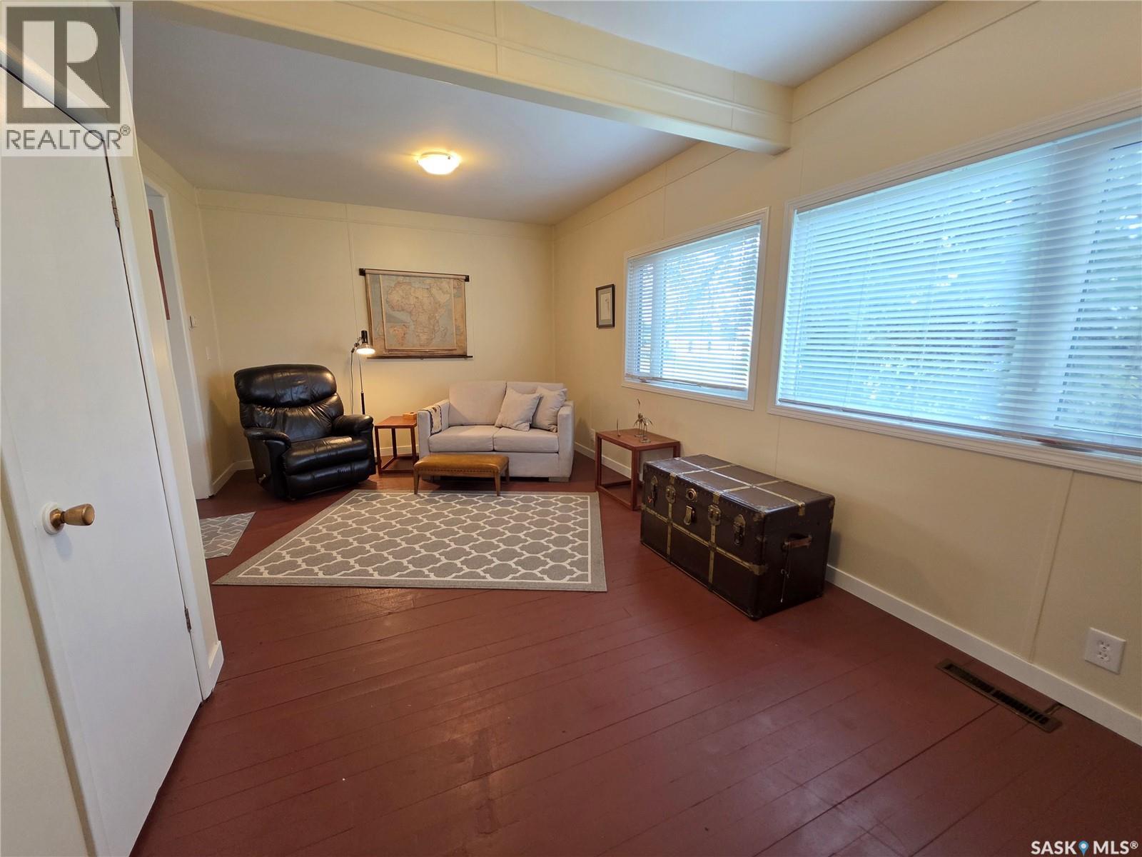 205 Warwick Street, Neville, Saskatchewan  S0N 1T0 - Photo 13 - SK036576