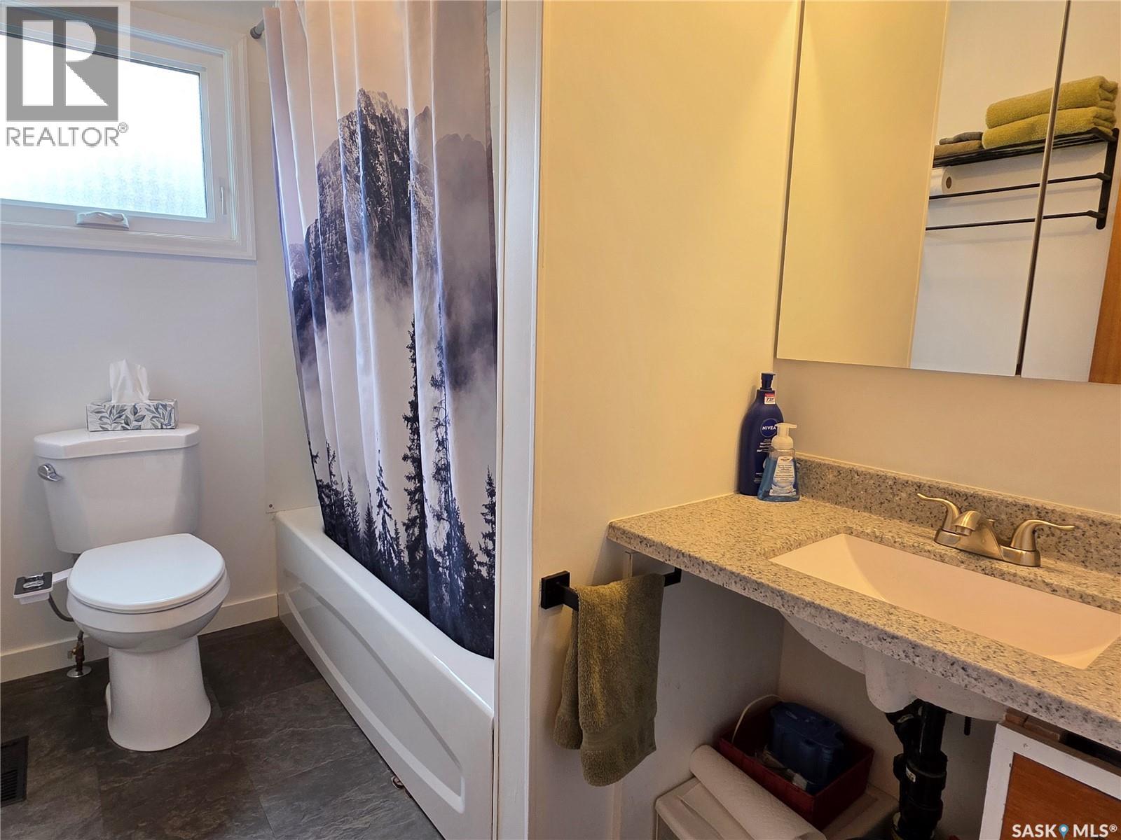 205 Warwick Street, Neville, Saskatchewan  S0N 1T0 - Photo 14 - SK036576