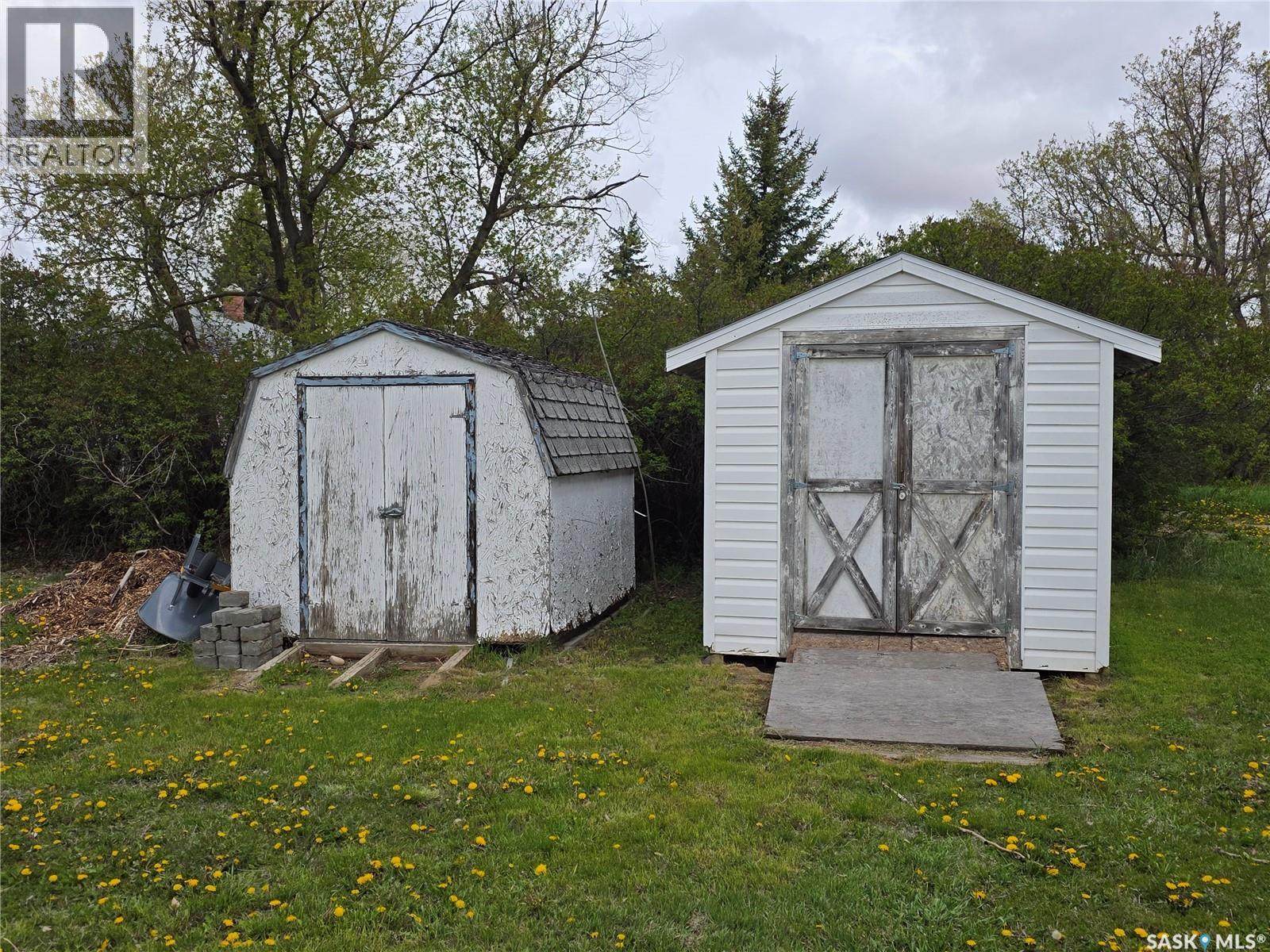 205 Warwick Street, Neville, Saskatchewan  S0N 1T0 - Photo 30 - SK036576