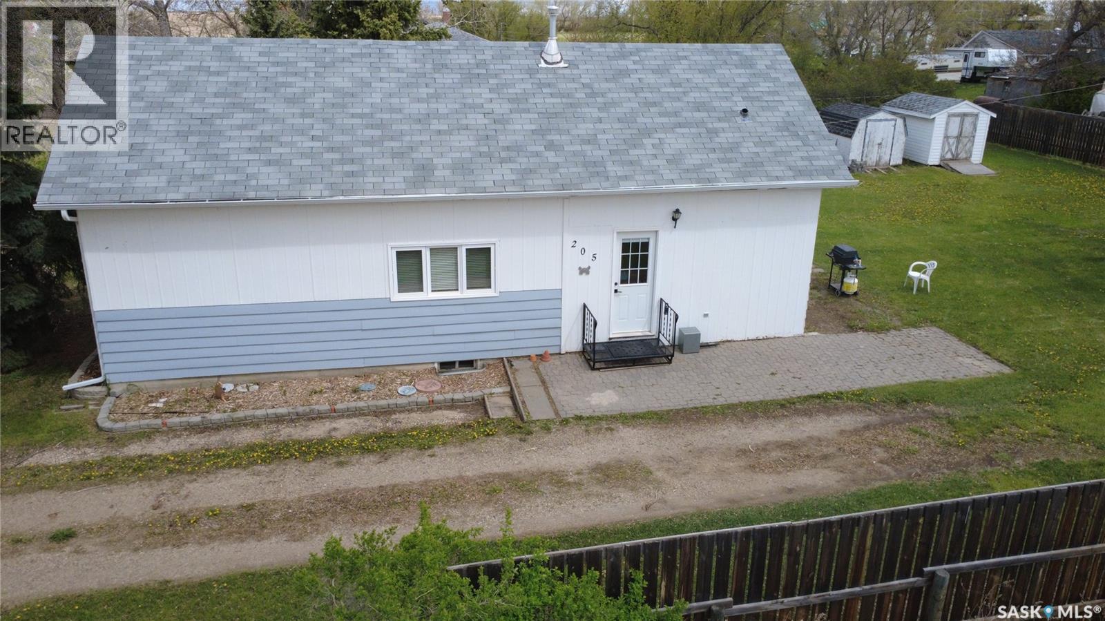 205 Warwick Street, Neville, Saskatchewan  S0N 1T0 - Photo 34 - SK036576