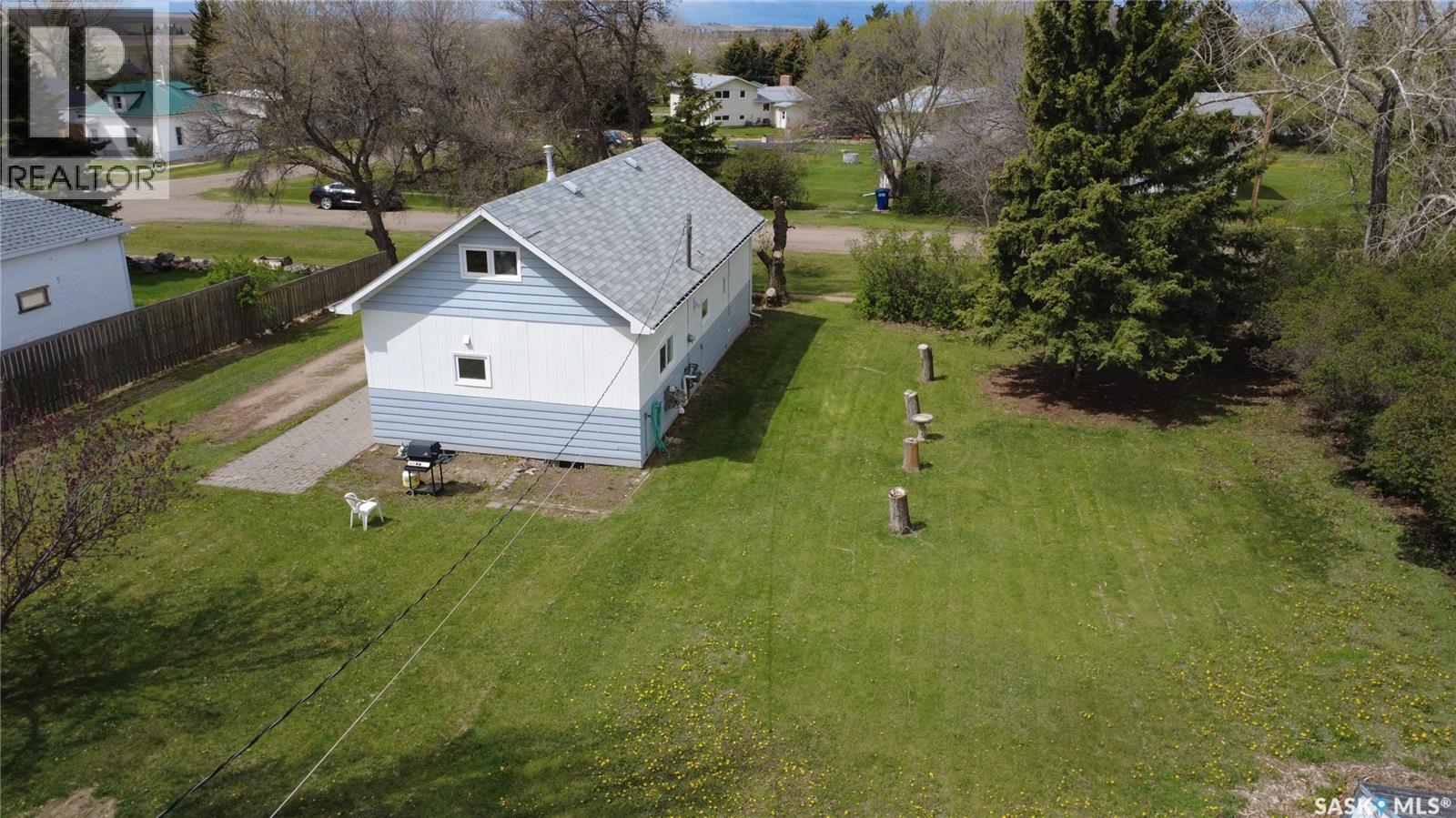 205 Warwick Street, Neville, Saskatchewan  S0N 1T0 - Photo 36 - SK036576