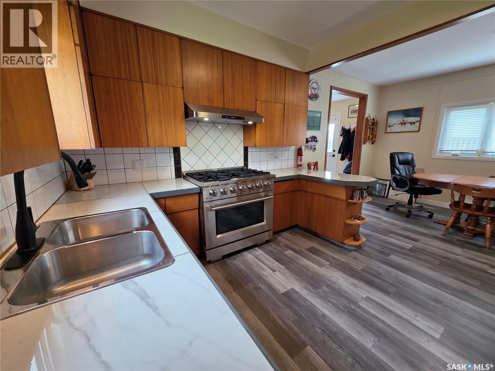 205 Warwick Street, Neville, Saskatchewan  S0N 1T0 - Photo 7 - SK036576