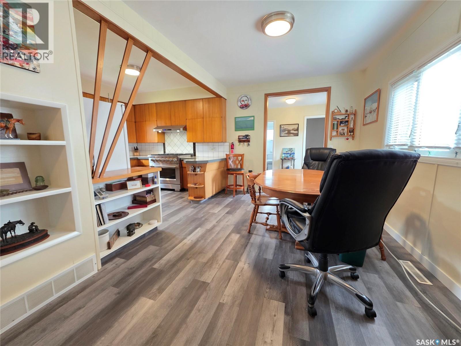 205 Warwick Street, Neville, Saskatchewan  S0N 1T0 - Photo 9 - SK036576