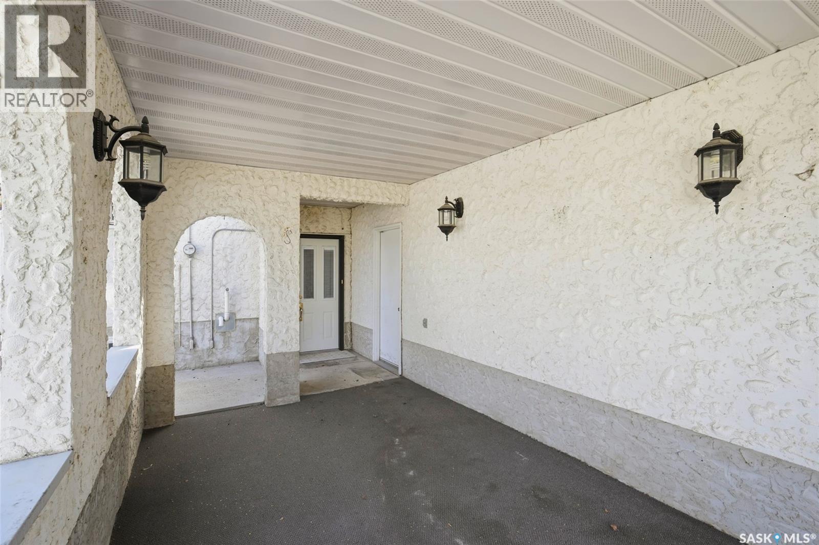 721 H Avenue S, Saskatoon, Saskatchewan  S7M 1X2 - Photo 29 - SK036541