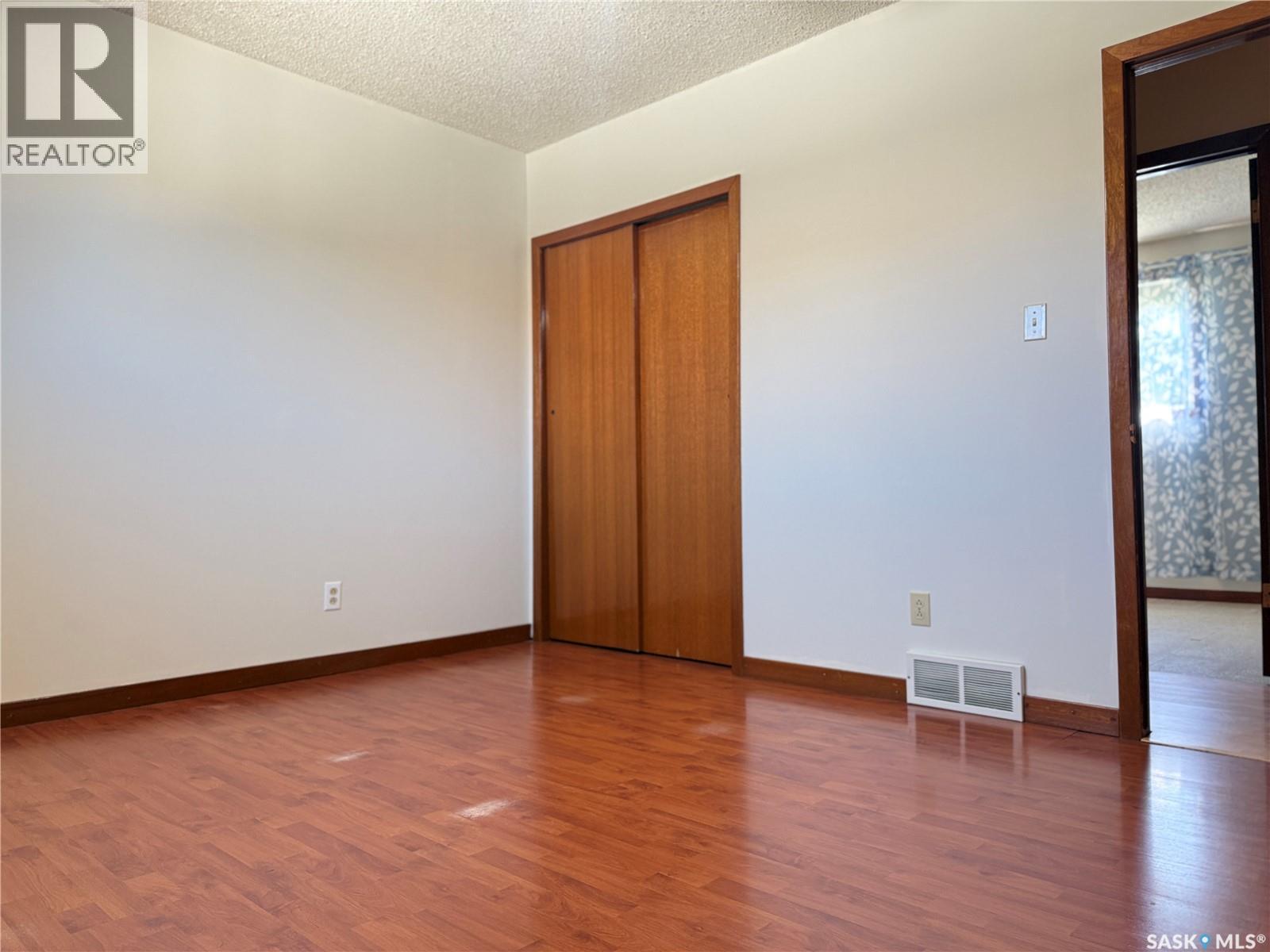 578 4th Avenue W, Melville, Saskatchewan  S0A 2P0 - Photo 10 - SK036478