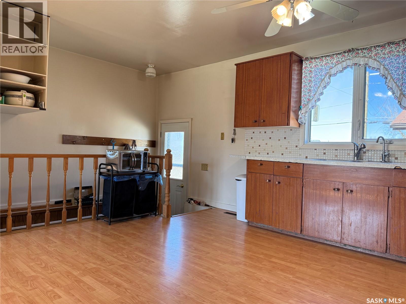 578 4th Avenue W, Melville, Saskatchewan  S0A 2P0 - Photo 16 - SK036478