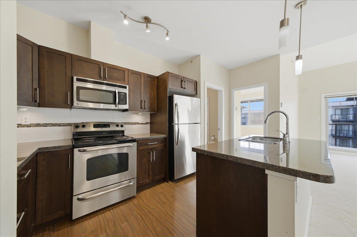 411 33898 Pine Street, Abbotsford, British Columbia  V2S 2P3 - Photo 4 - R3126005