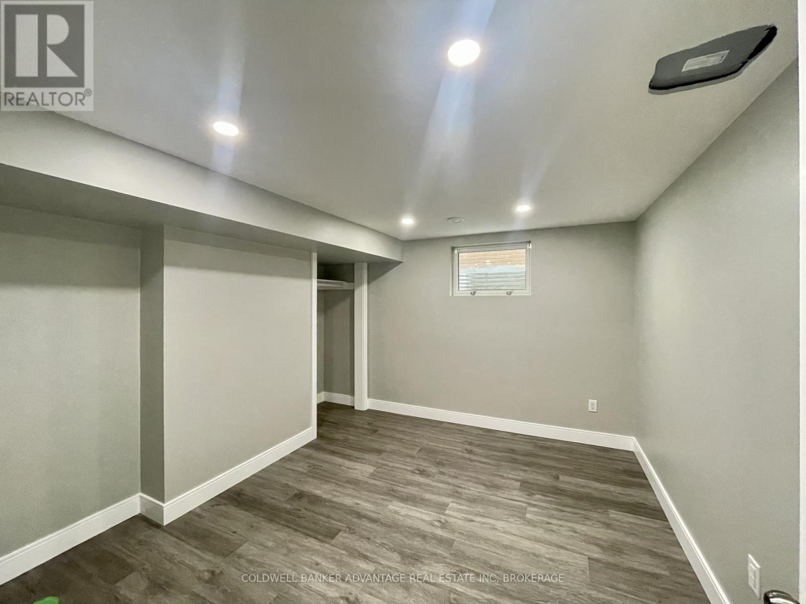Lower - 49 Jacobson Avenue, St. Catharines (Glendale/glenridge), Ontario  L2T 3A1 - Photo 12 - X13152482