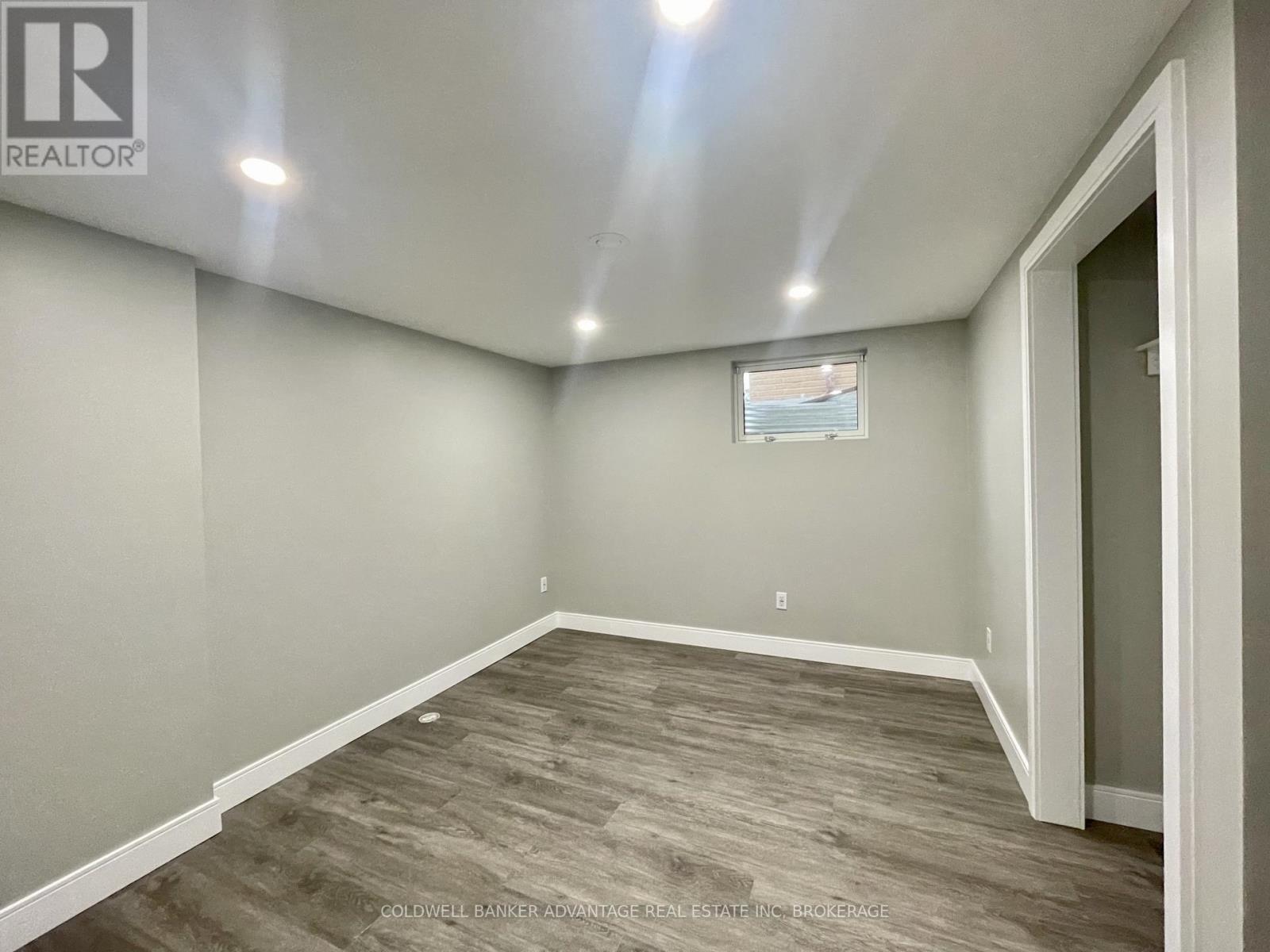 Lower - 49 Jacobson Avenue, St. Catharines (Glendale/glenridge), Ontario  L2T 3A1 - Photo 9 - X13152482