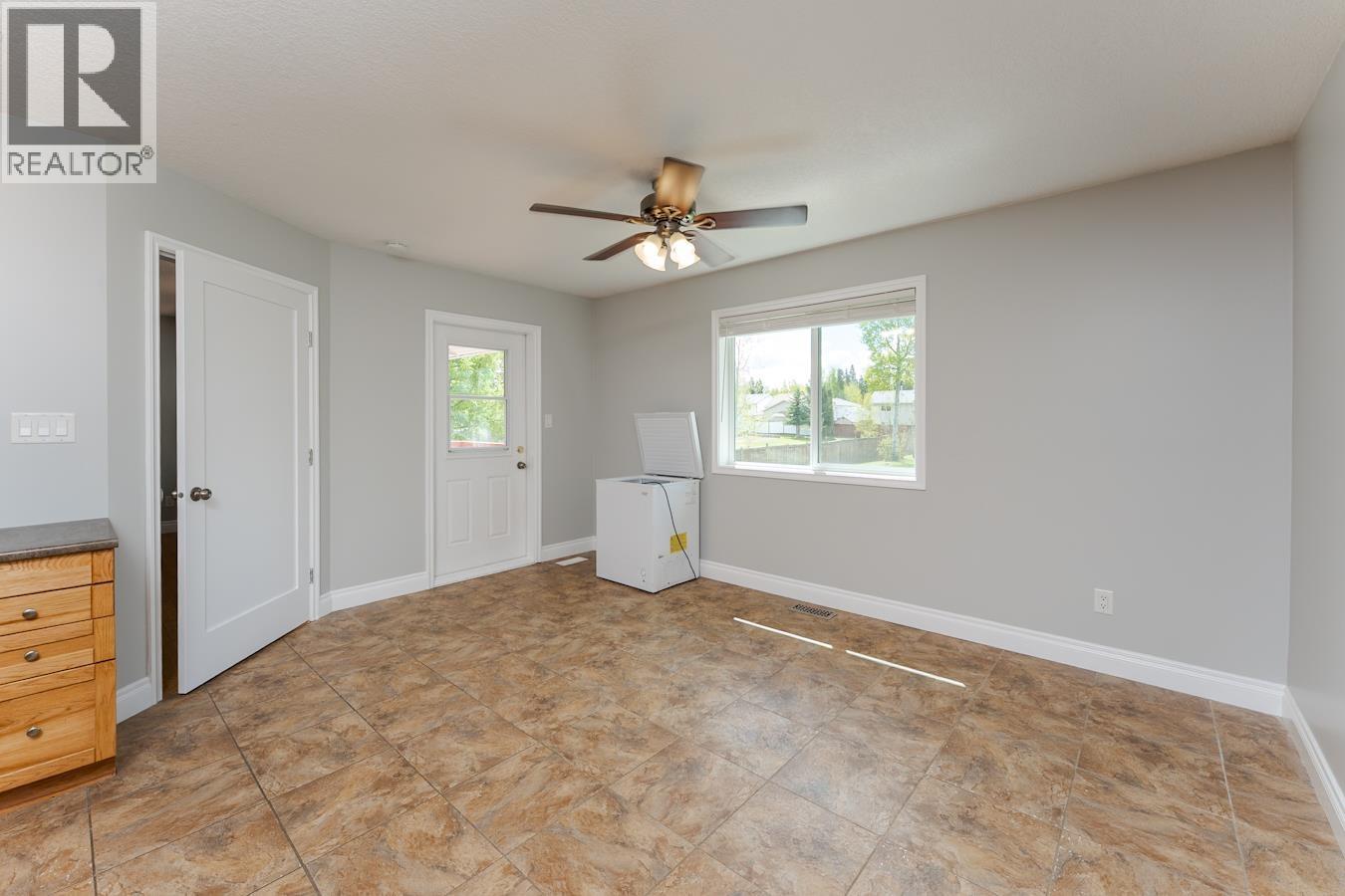 5772 Heyer Road, Prince George, British Columbia  V2N 6J4 - Photo 14 - R3125603