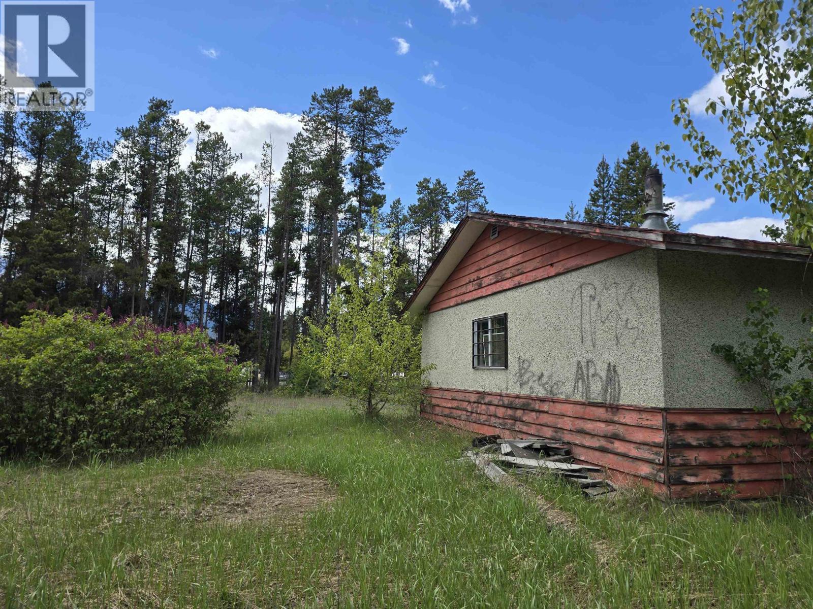 1400 5th Avenue, Valemount, British Columbia V0E 2Z0 - Photo 4 - C8078831