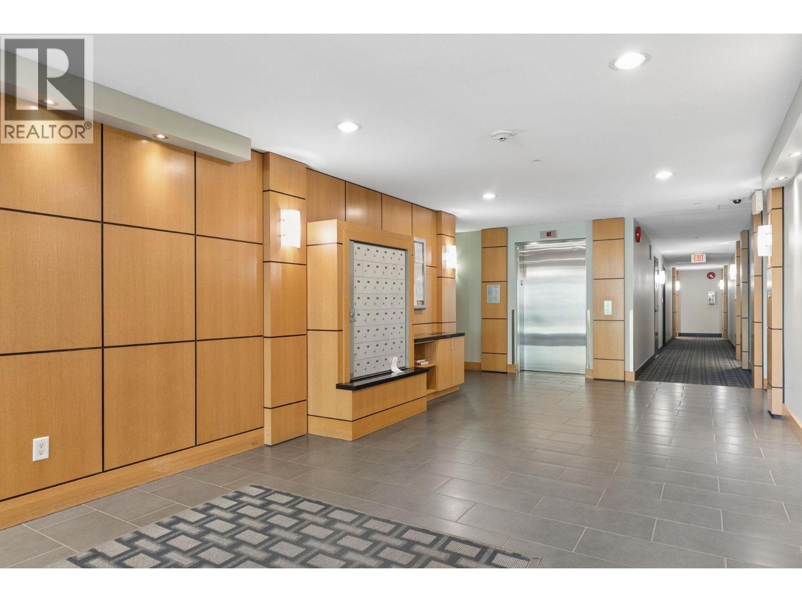 407 14300 Riverport Way, Richmond, British Columbia  V6W 0A4 - Photo 3 - R3125959