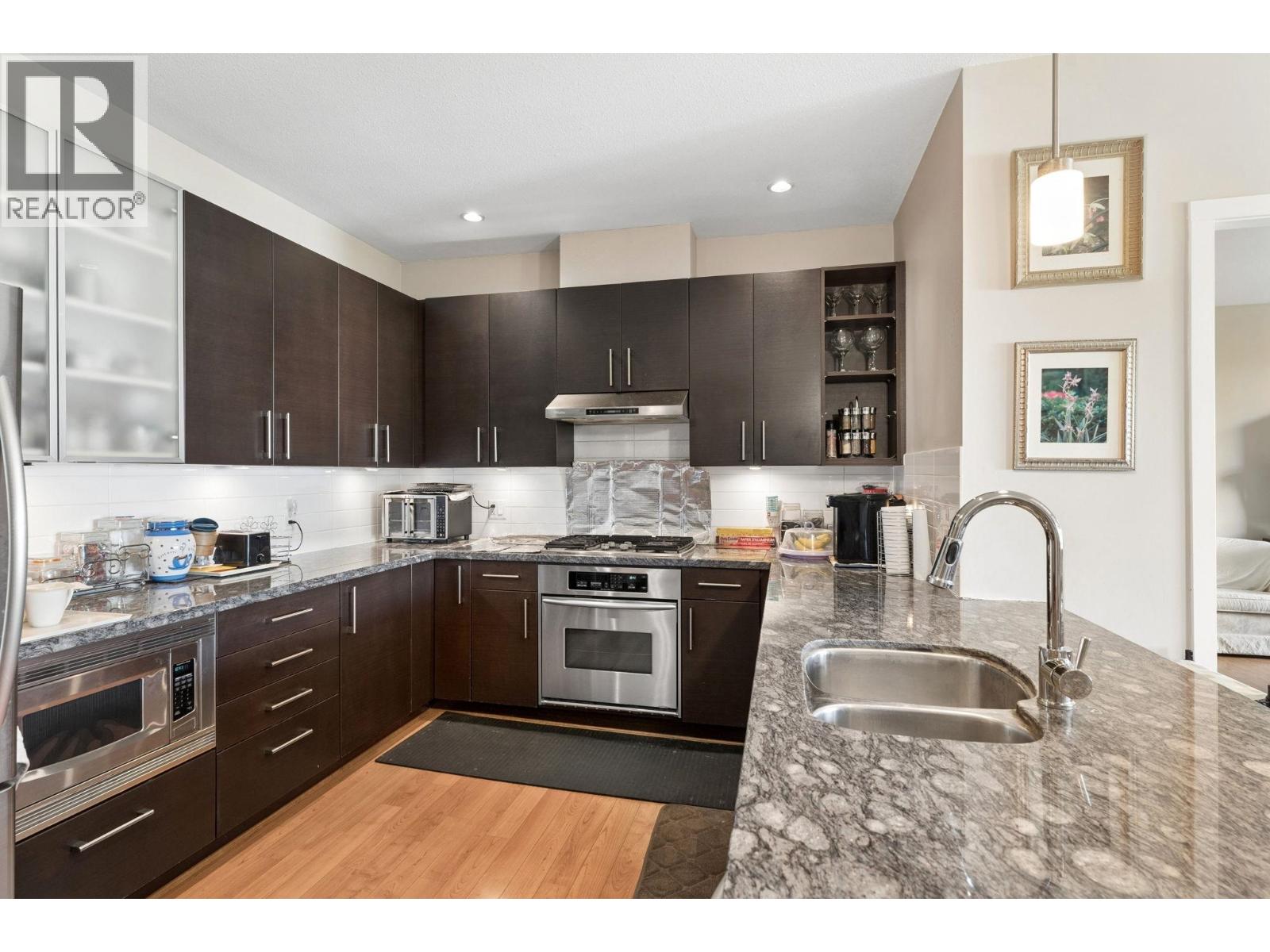 407 14300 Riverport Way, Richmond, British Columbia  V6W 0A4 - Photo 6 - R3125959