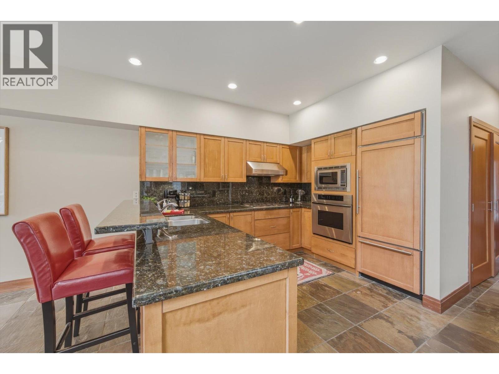 4824 Casabella Crescent, Whistler, British Columbia  V8E 0Z4 - Photo 12 - R3125972
