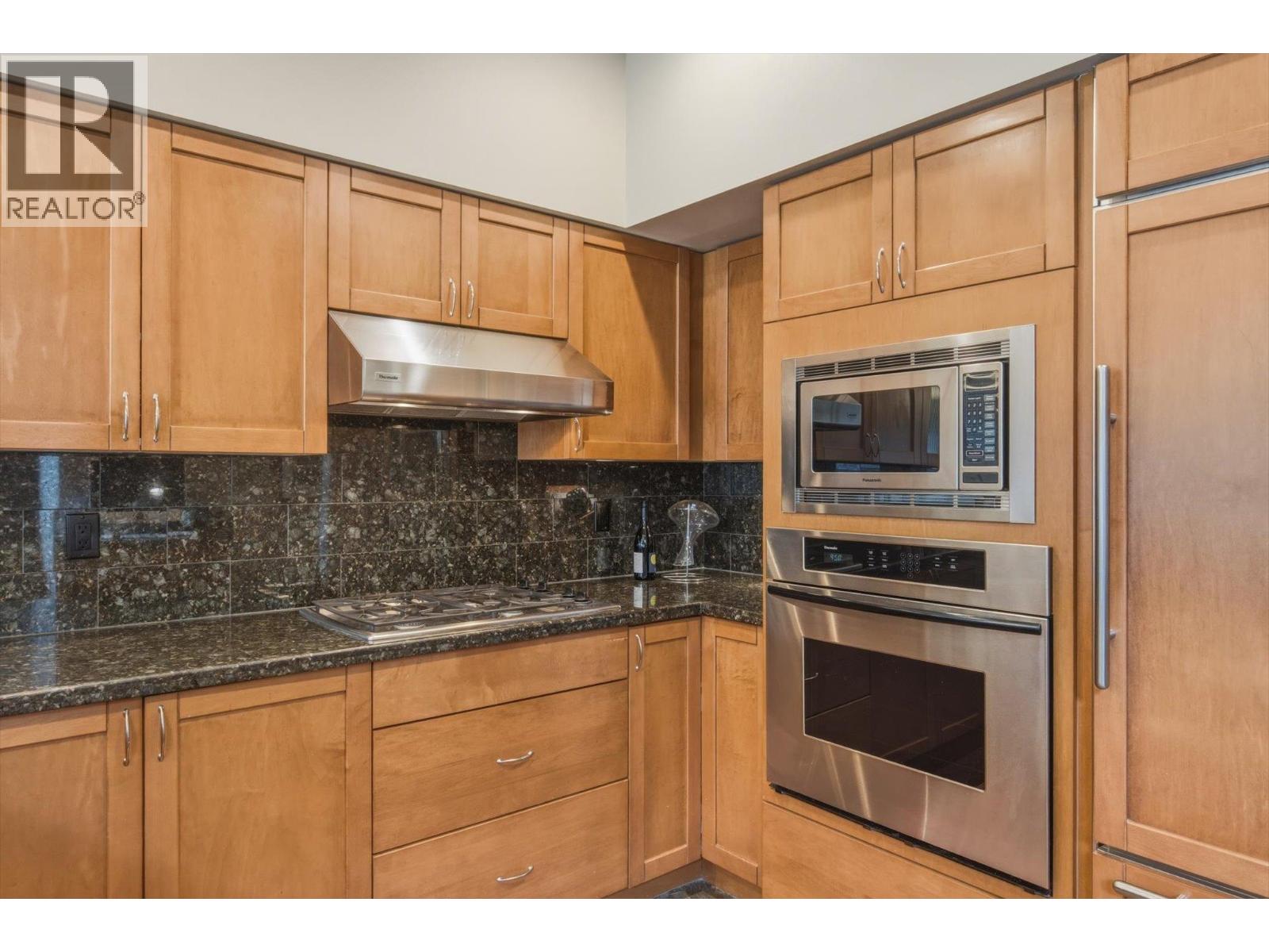 4824 Casabella Crescent, Whistler, British Columbia  V8E 0Z4 - Photo 14 - R3125972