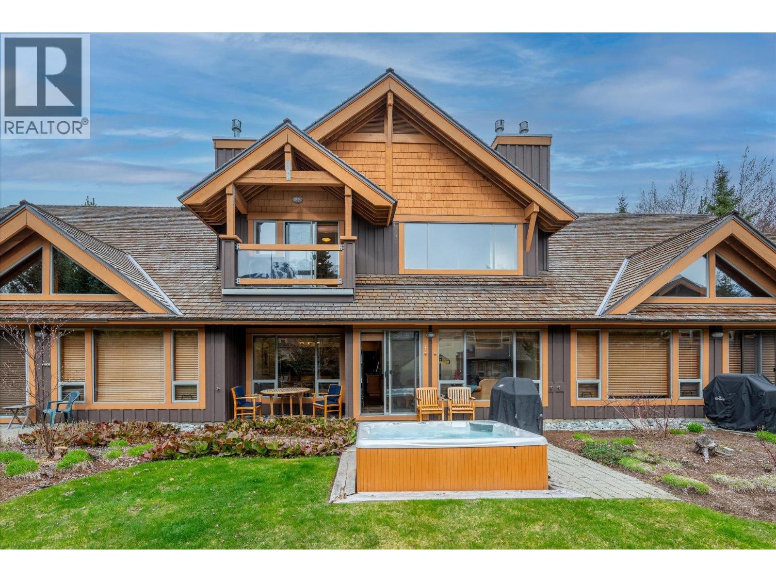 4824 Casabella Crescent, Whistler, British Columbia  V8E 0Z4 - Photo 7 - R3125972
