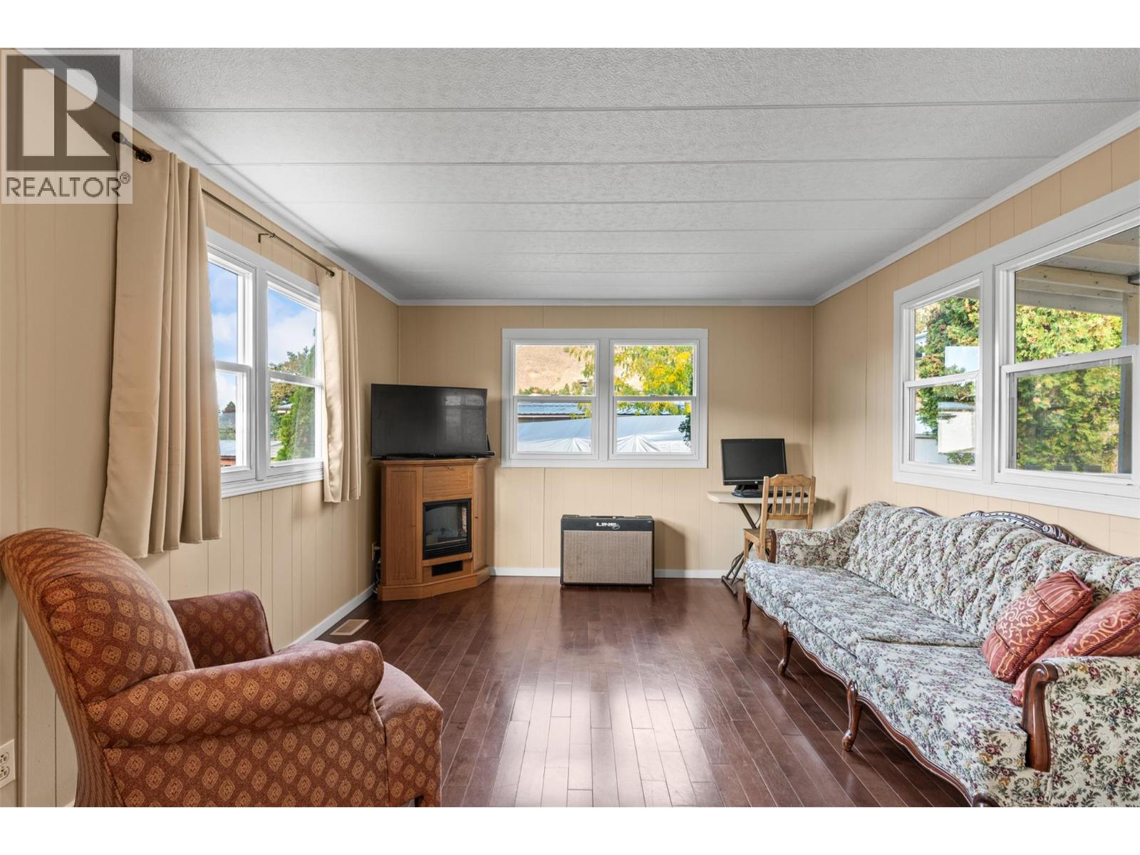 15401 Kalamalka Road Unit# 92, Coldstream, British Columbia  V1B 1Z3 - Photo 13 - 10386445