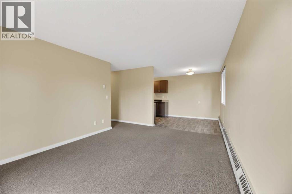 111, 6108 53 Street, Olds, Alberta  T4H 1P1 - Photo 5 - A2312269