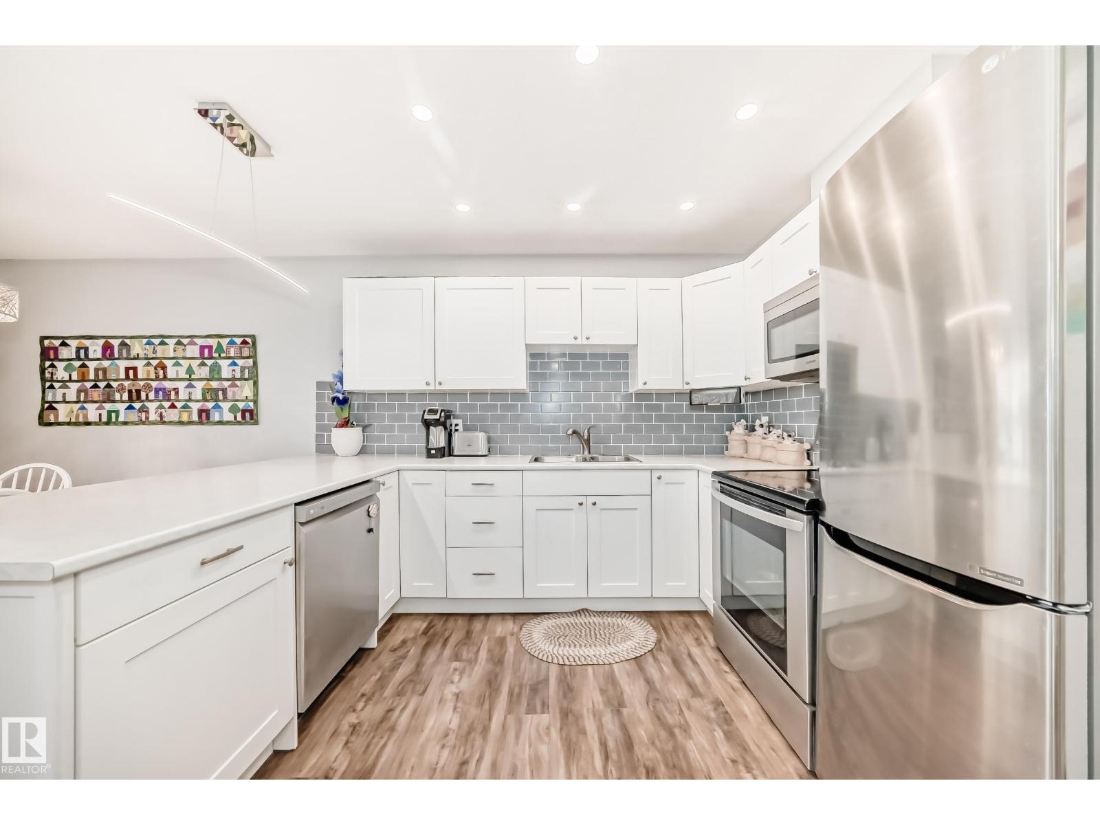 #3 2 Georgian Wy, Sherwood Park, Alberta  T8A 5K2 - Photo 3 - E4488890