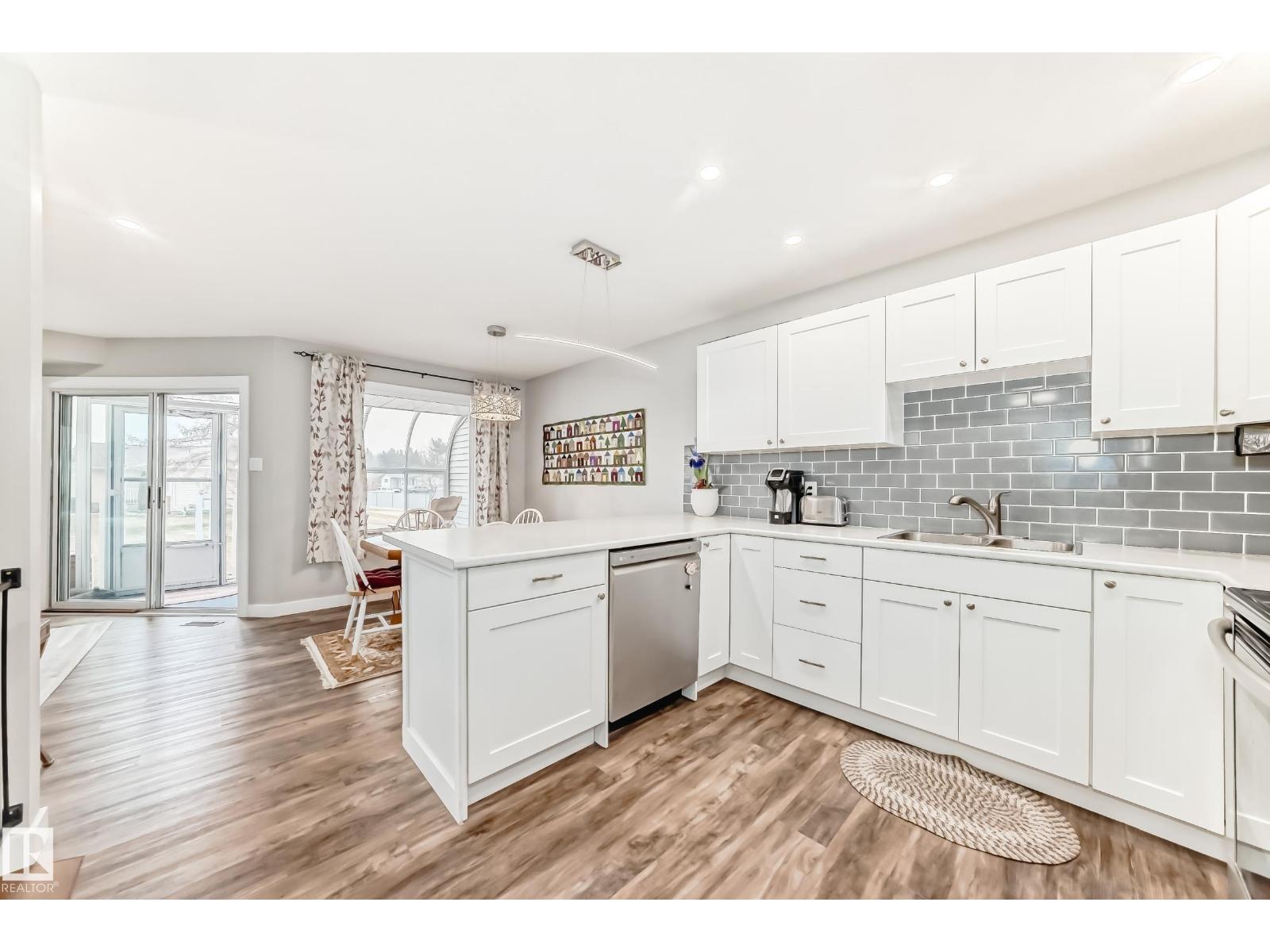 #3 2 Georgian Wy, Sherwood Park, Alberta  T8A 5K2 - Photo 4 - E4488890