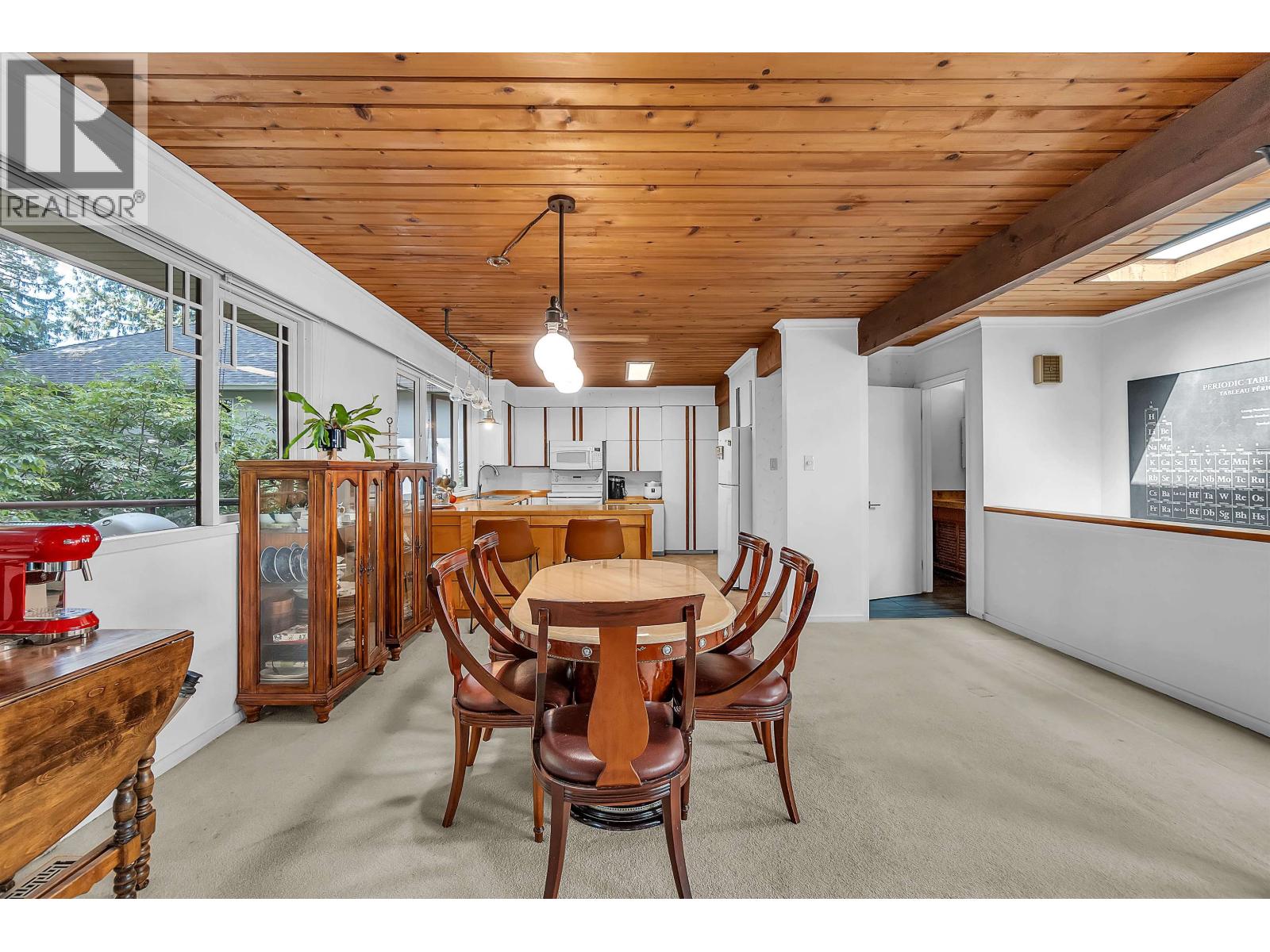 977 Belvedere Drive, North Vancouver, British Columbia  V7R 2C2 - Photo 14 - R3125961