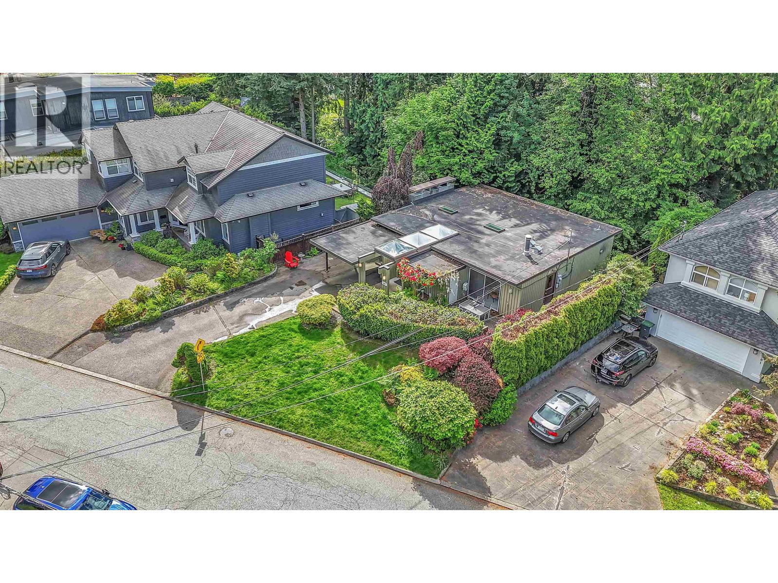 977 Belvedere Drive, North Vancouver, British Columbia  V7R 2C2 - Photo 31 - R3125961