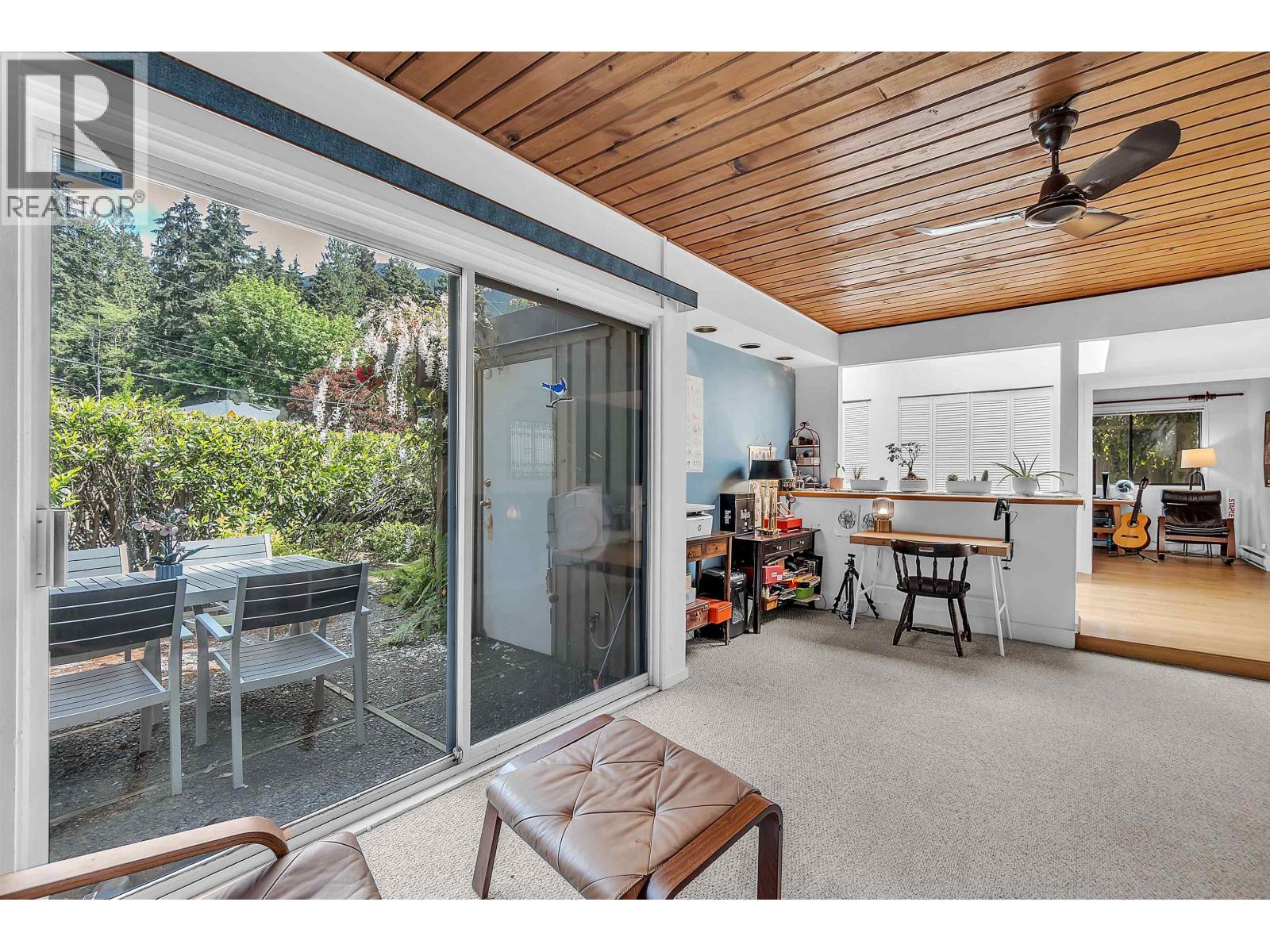 977 Belvedere Drive, North Vancouver, British Columbia  V7R 2C2 - Photo 8 - R3125961