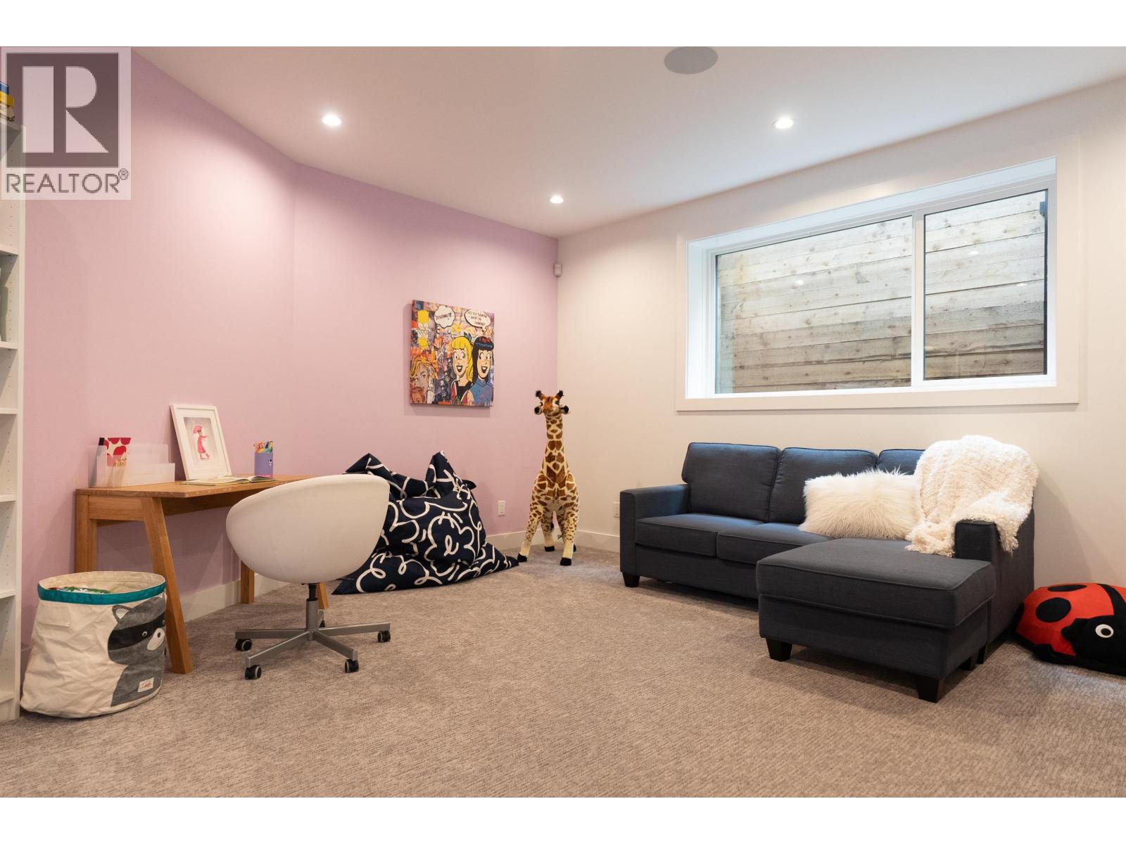 900 Hendry Avenue, North Vancouver, British Columbia  V7L 4E2 - Photo 21 - R3125967