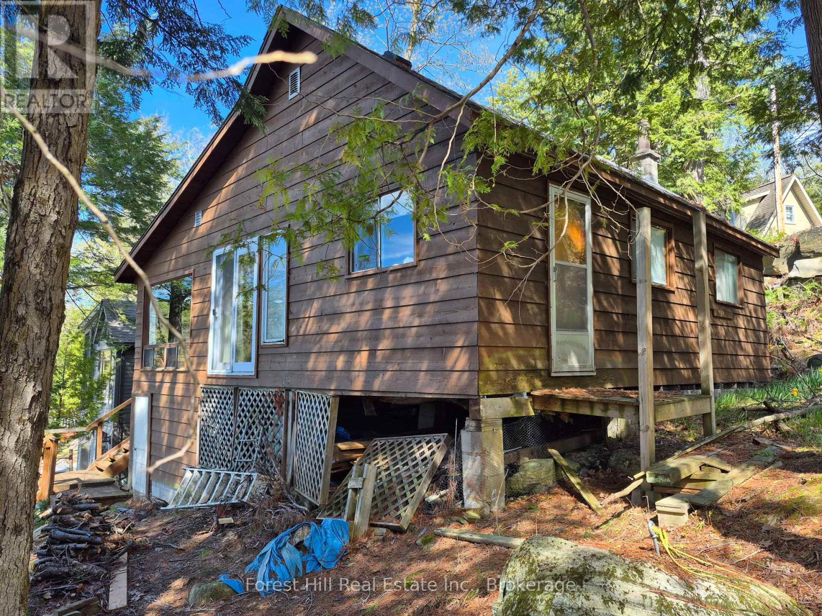 1024 ENNIS BAY ROAD S, Bracebridge, Ontario