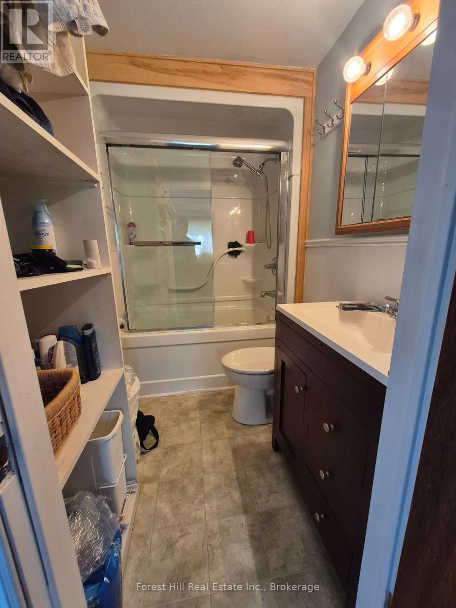 1024 Ennis Bay Road S, Bracebridge, Ontario  P1P 1R1 - Photo 18 - X13152494