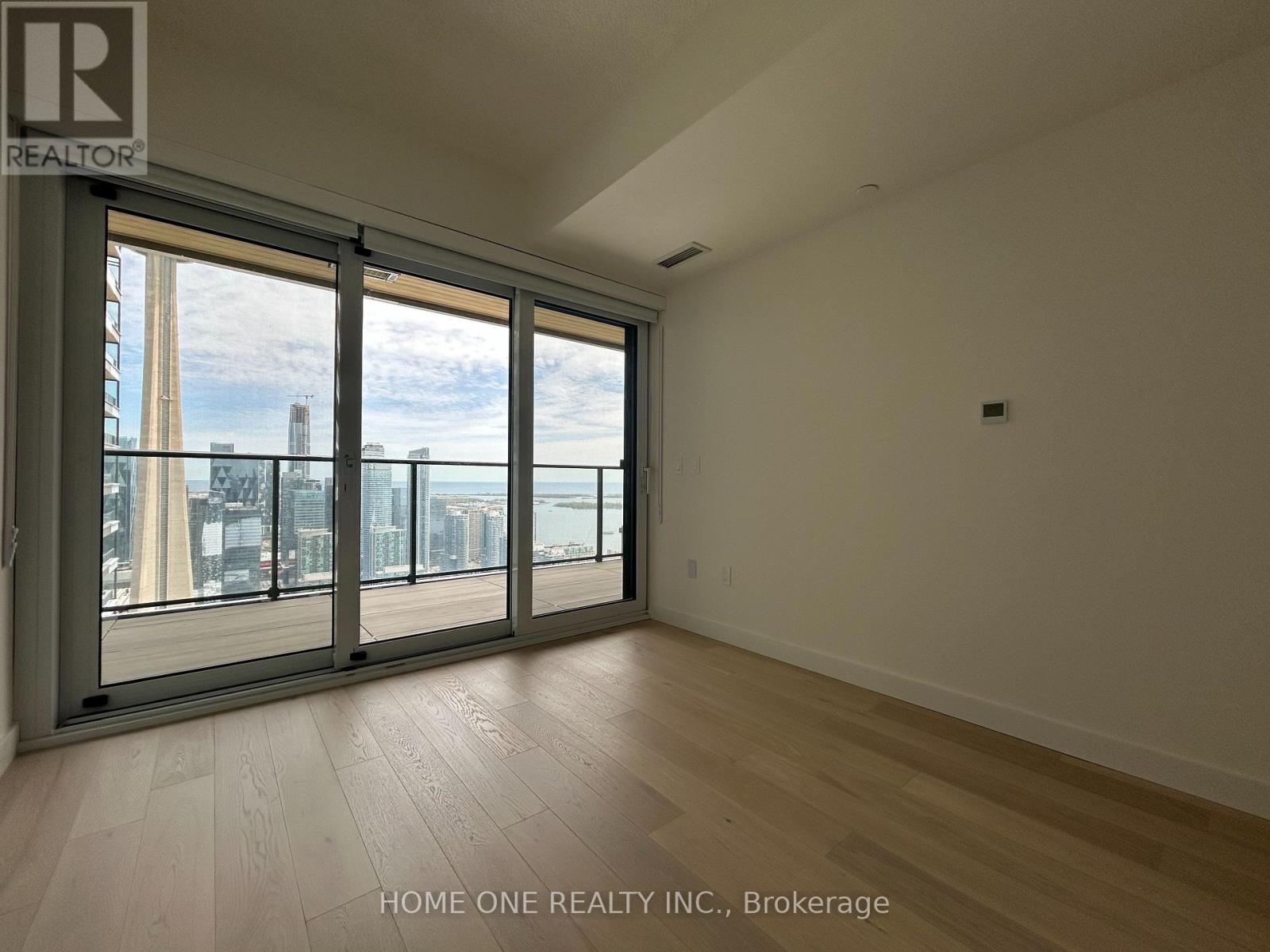 6207 - 3 Concord Cityplace Way, Toronto, Ontario  M5V 0X4 - Photo 9 - C13152496