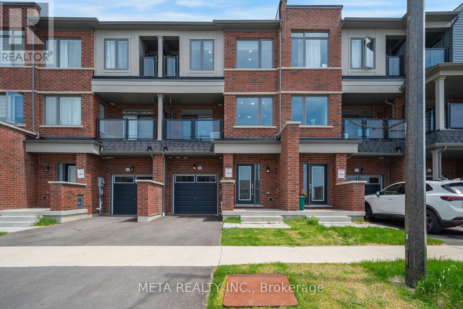2004 Cameron Lott Crescent, Oshawa, Ontario  L1L 0S1 - Photo 1 - E13152506