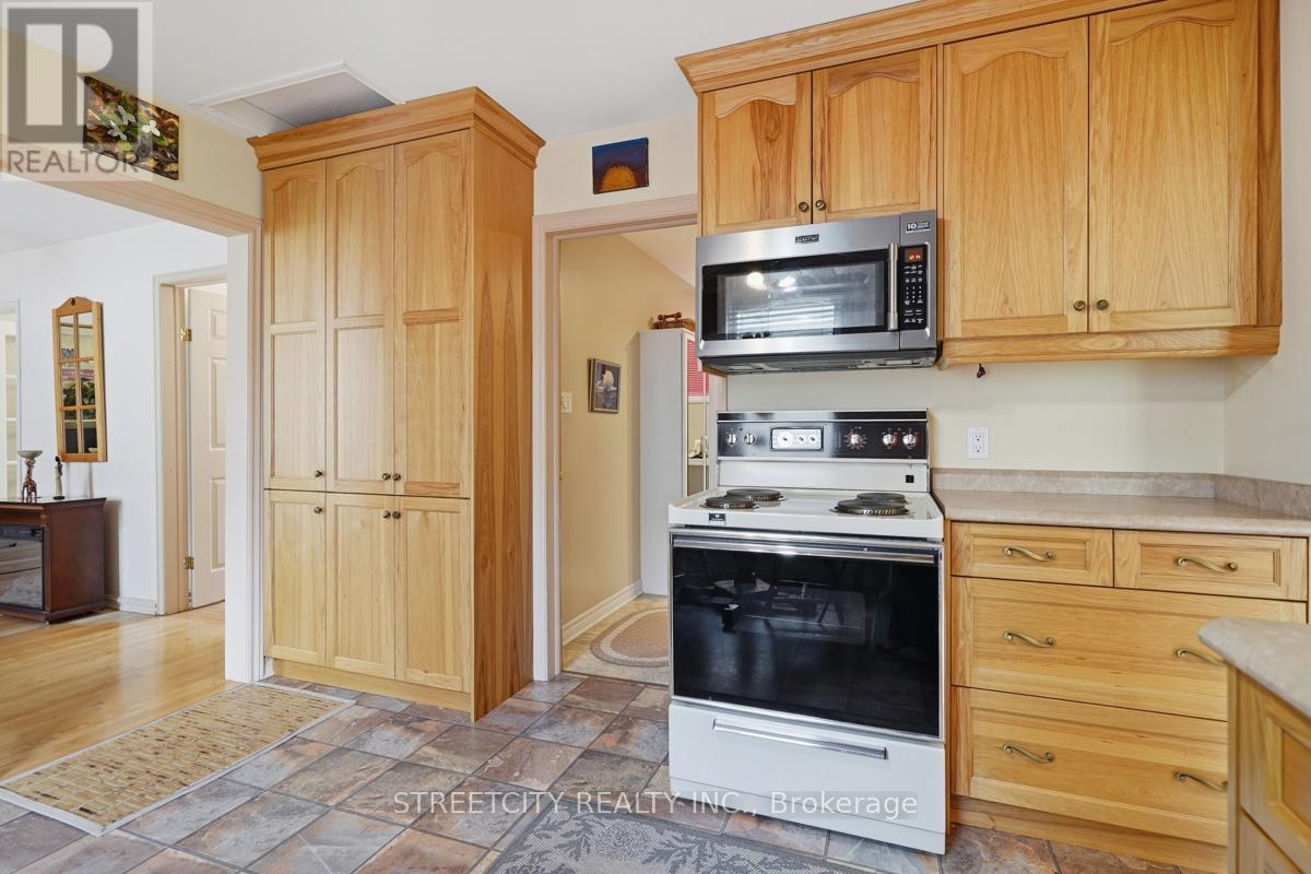 2 Shirley Street, London South, Ontario  N6J 1A1 - Photo 11 - X13134894