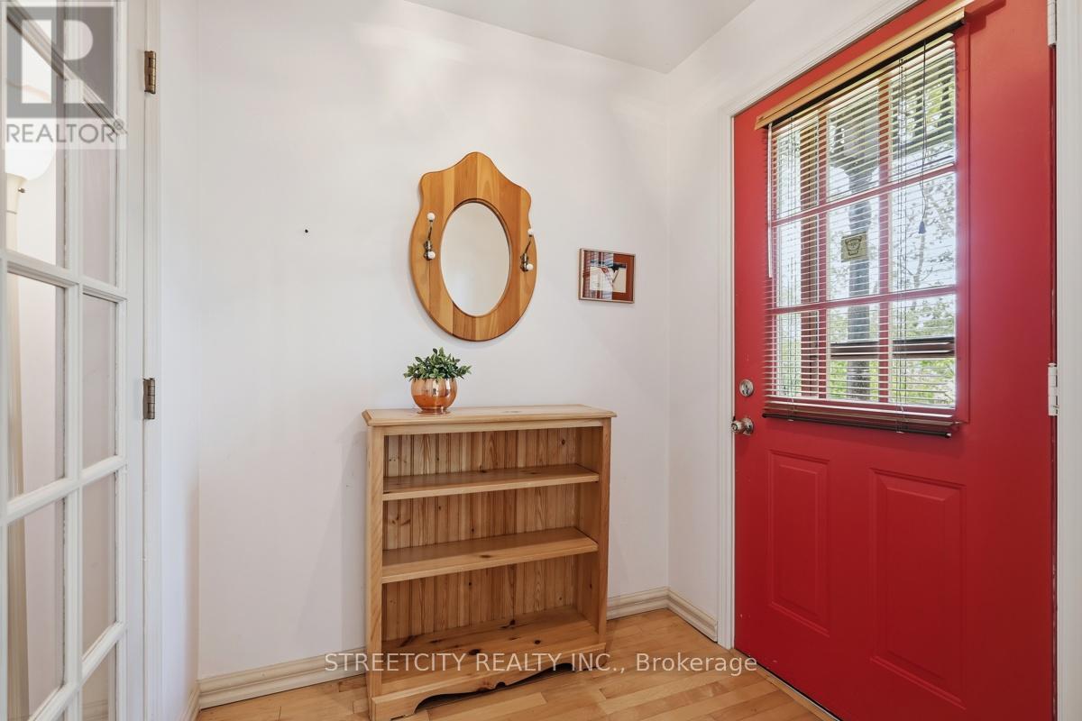2 Shirley Street, London South, Ontario  N6J 1A1 - Photo 6 - X13134894