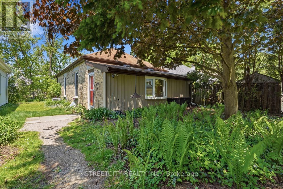 2 Shirley Street, London South, Ontario  N6J 1A1 - Photo 5 - X13134894
