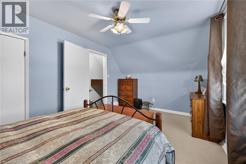 263 East 38th Street, Hamilton, Ontario  L8V 4G2 - Photo 21 - 40827688