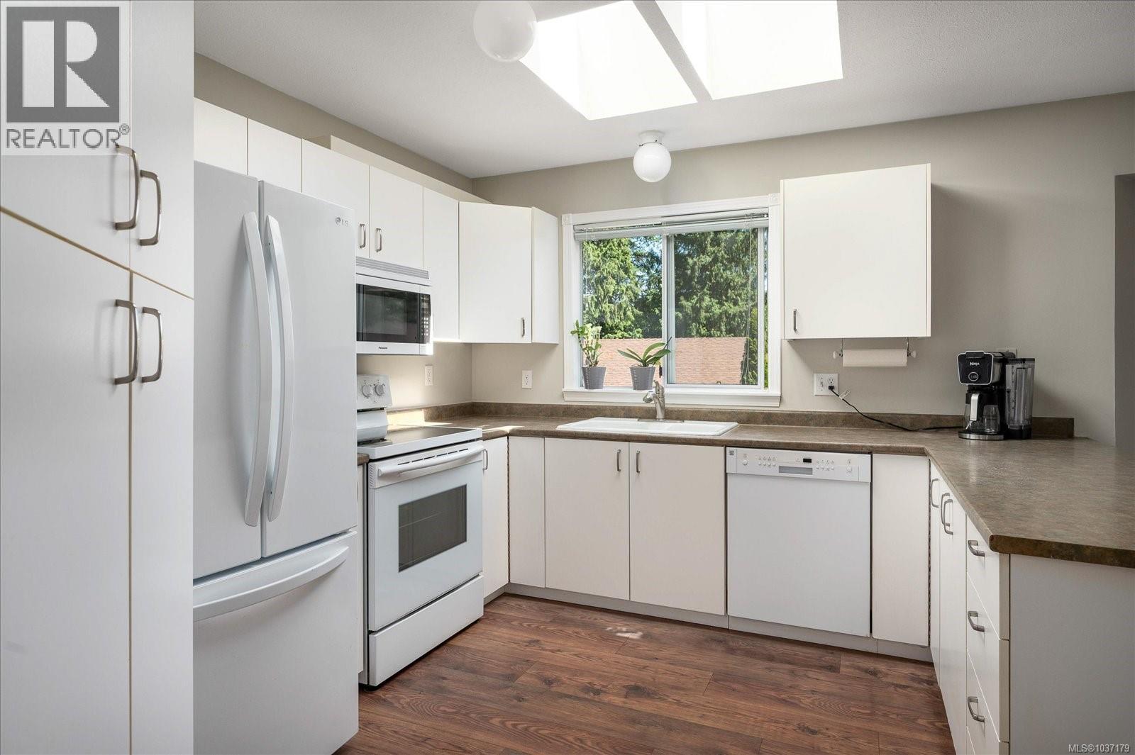 5124 Hammond Bay Rd, Nanaimo, British Columbia  V9T 5B5 - Photo 18 - 1037179