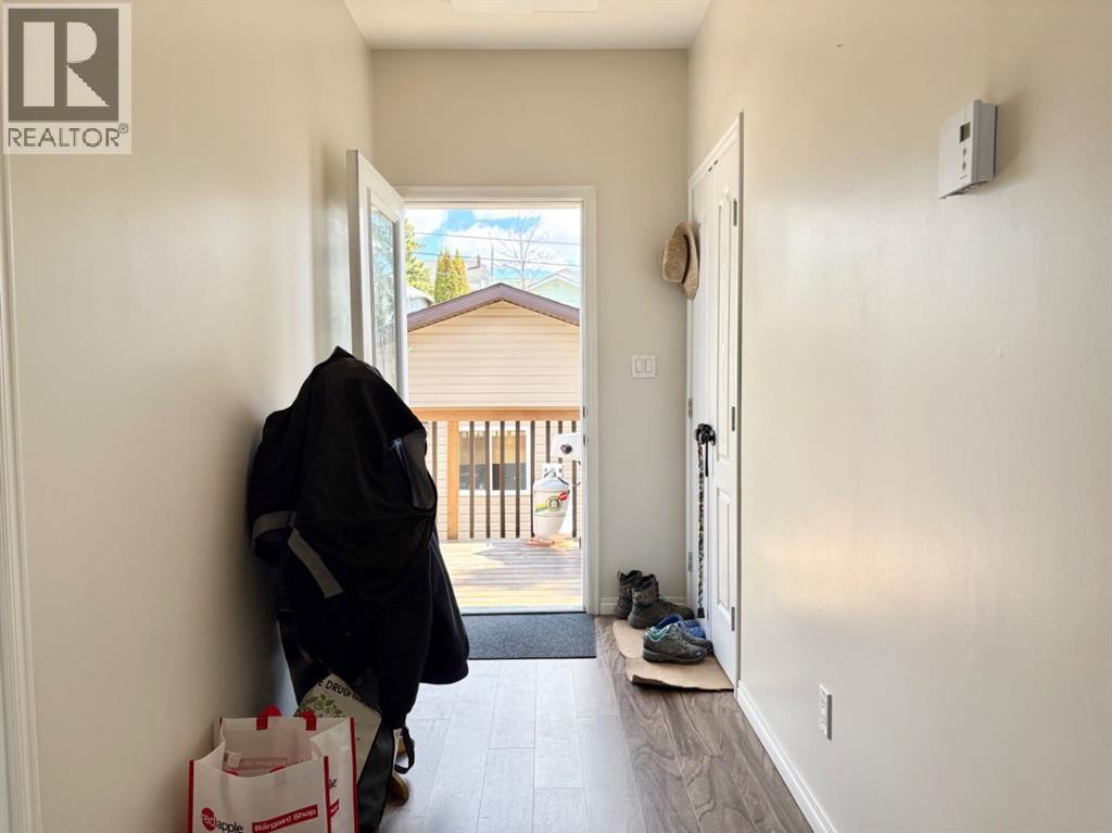 5027 52 Street, Rocky Mountain House, Alberta  T4T 1A7 - Photo 17 - A2308597