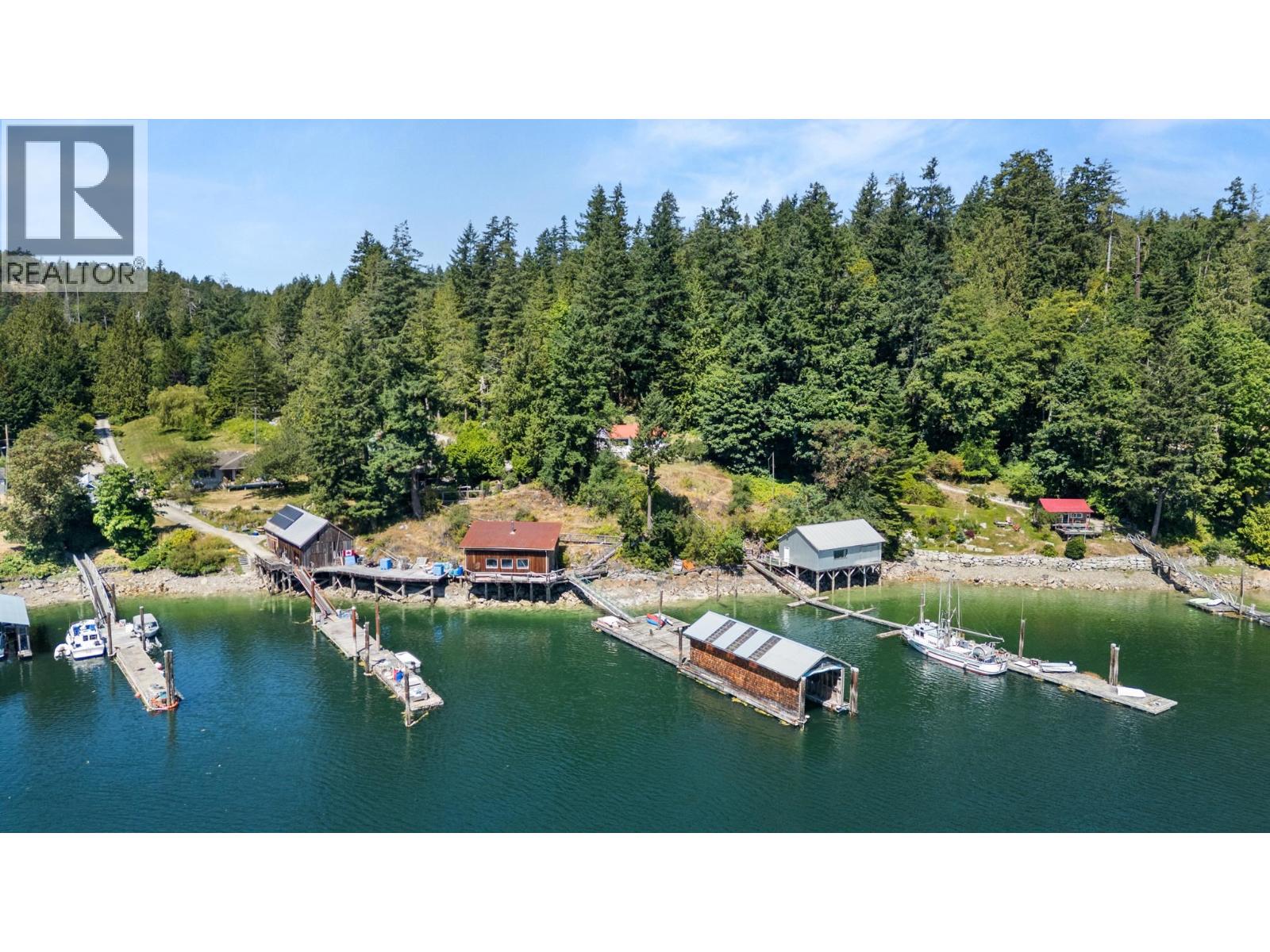 4371 Francis Peninsula Road, Madeira Park, British Columbia  V0N 2H1 - Photo 3 - R3109193