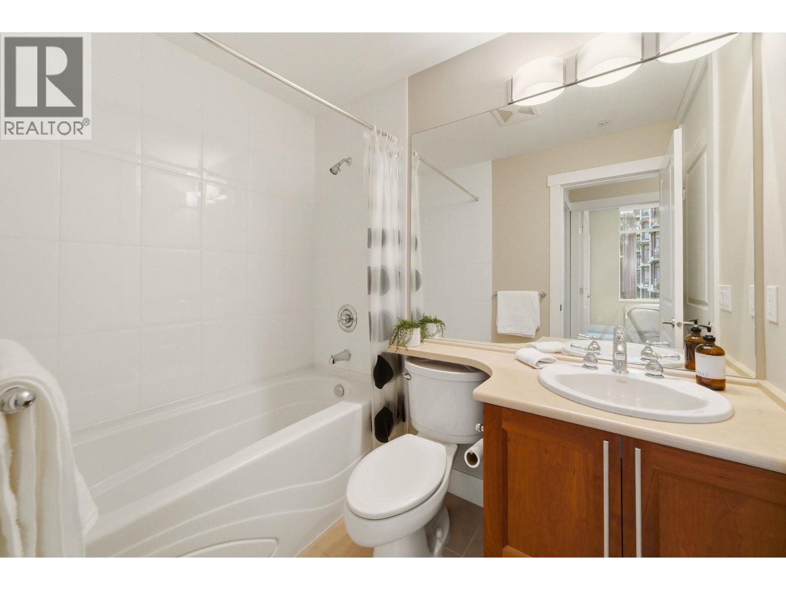 305 4759 Valley Drive, Vancouver, British Columbia  V6J 4B7 - Photo 19 - R3125811