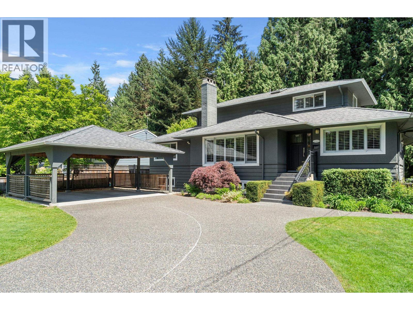4368 ARUNDEL ROAD, North Vancouver, British Columbia