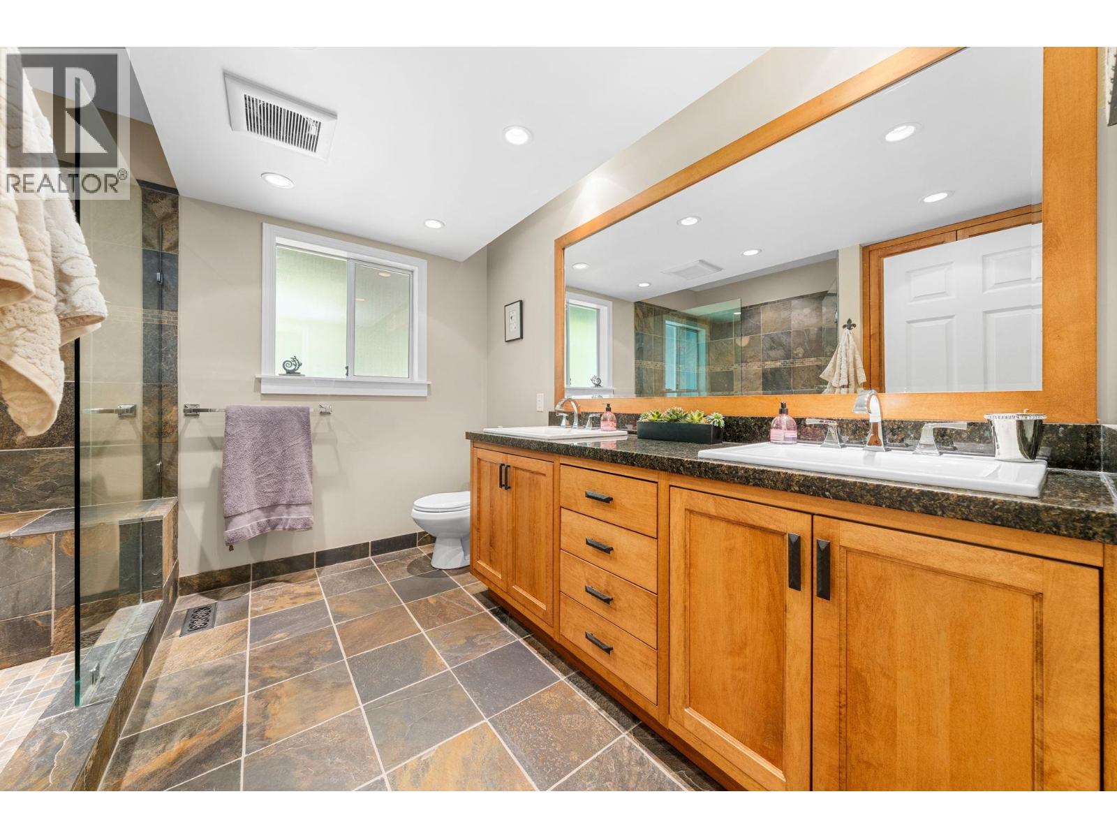 4368 Arundel Road, North Vancouver, British Columbia  V7R 3T2 - Photo 15 - R3125674