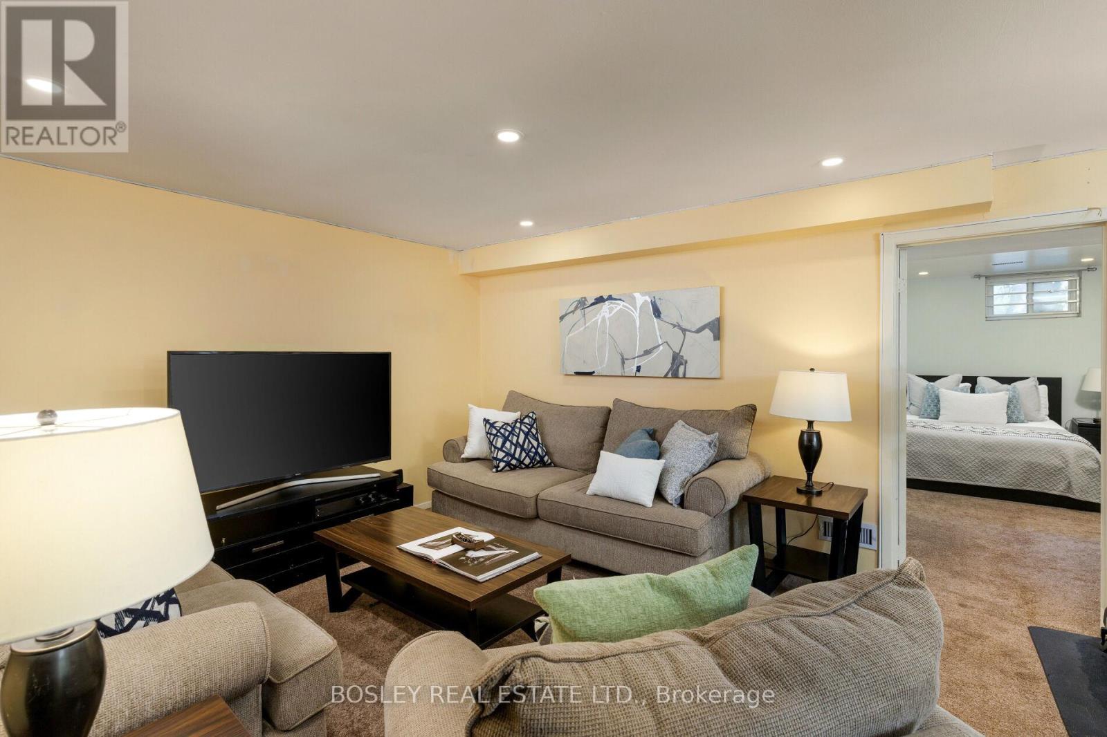 18 - 12 Redstone Path, Toronto, Ontario M9C 1Y7 - Photo 31 - W13152490