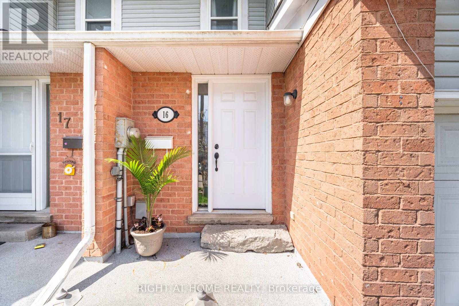 16 - 100 Century Drive, Orangeville, Ontario L9W 4L2 - Photo 2 - W13152500