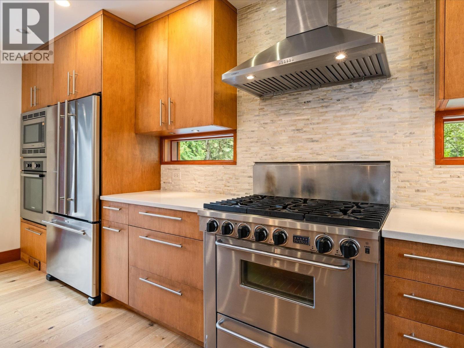 8745 Idylwood Place, Whistler, British Columbia  V8E 0G1 - Photo 12 - R3125883
