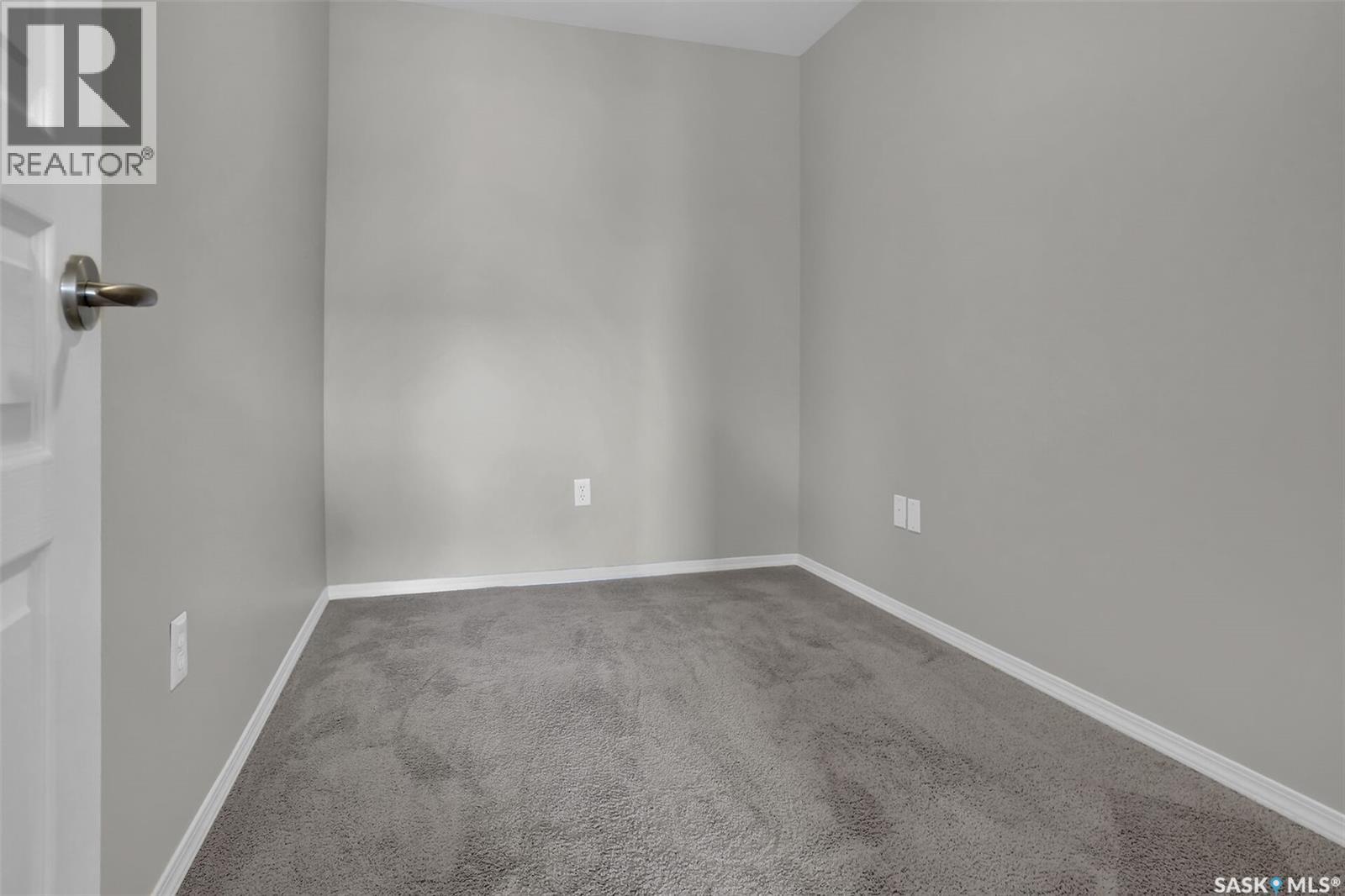 108 2351 Windsor Park Road, Regina, Saskatchewan  S4V 1N4 - Photo 16 - SK036610