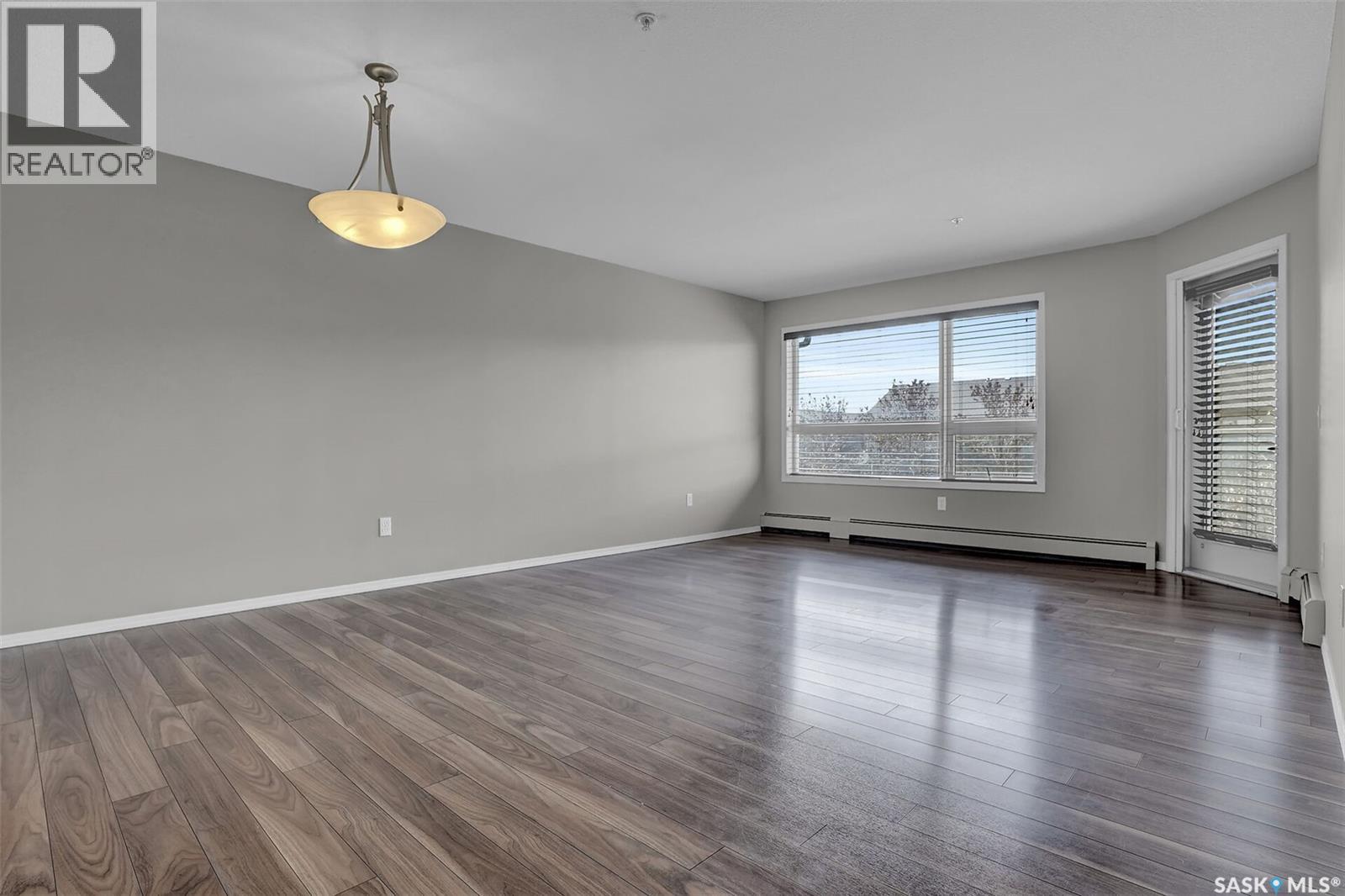 108 2351 Windsor Park Road, Regina, Saskatchewan  S4V 1N4 - Photo 5 - SK036610