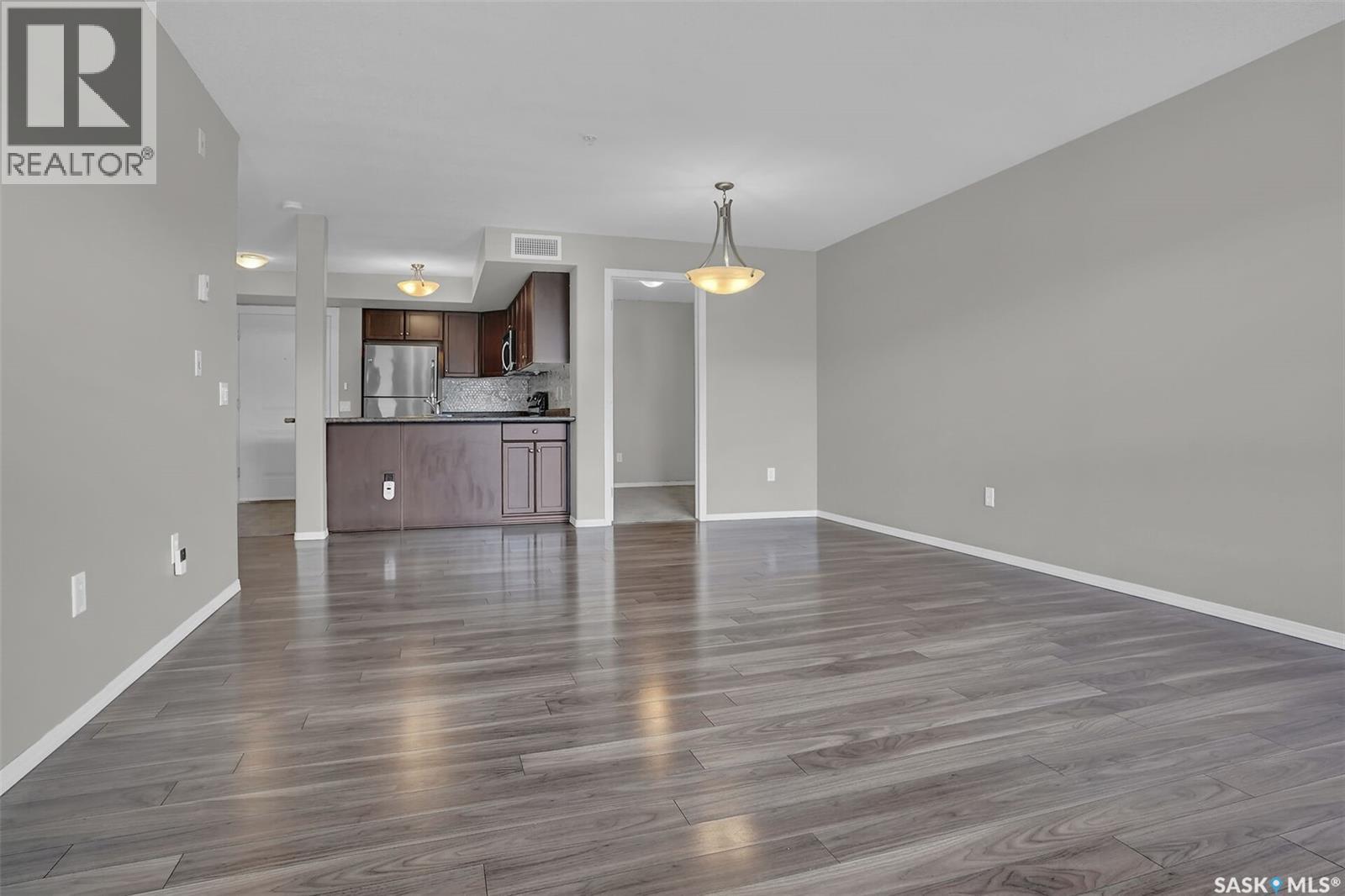 108 2351 Windsor Park Road, Regina, Saskatchewan  S4V 1N4 - Photo 7 - SK036610