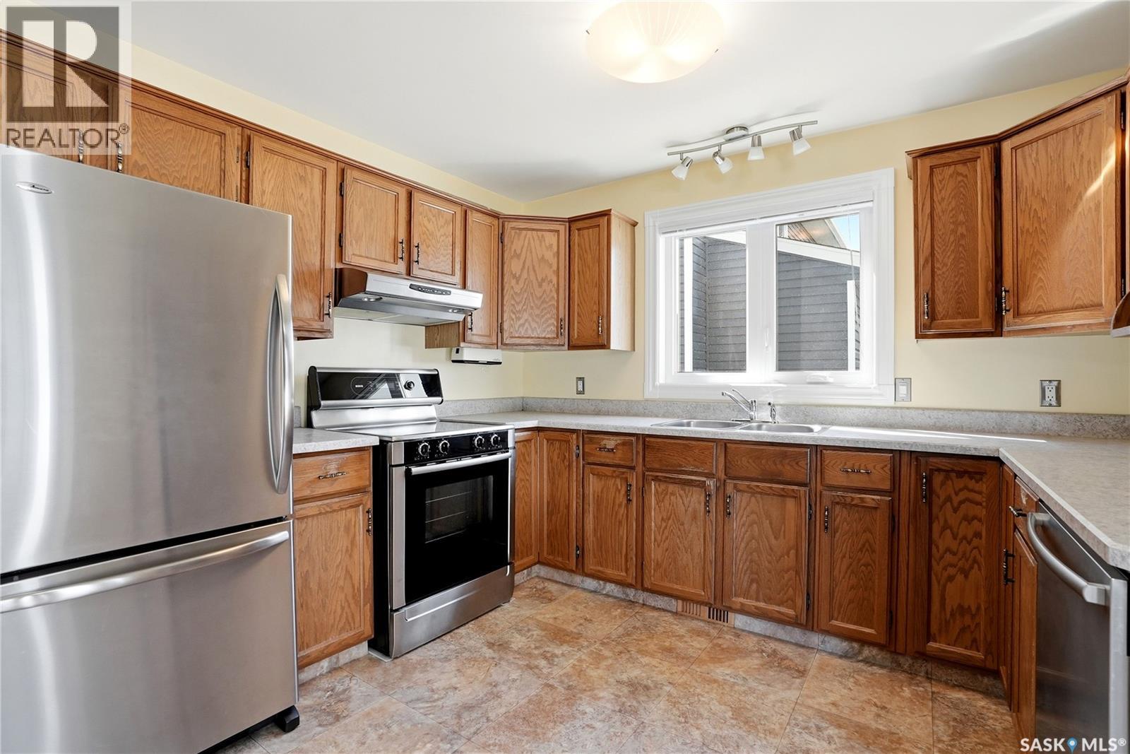 227 Flavelle Crescent, Saskatoon, Saskatchewan  S7L 6L1 - Photo 17 - SK036561