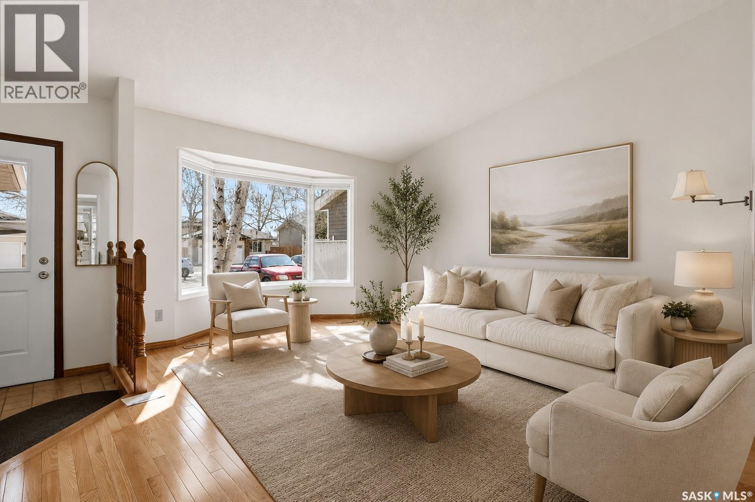 227 Flavelle Crescent, Saskatoon, Saskatchewan  S7L 6L1 - Photo 5 - SK036561